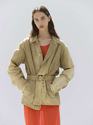 FINX NATURAL GABARDINE PRODUCT DYED BLOUSON - AURALEE Official Website