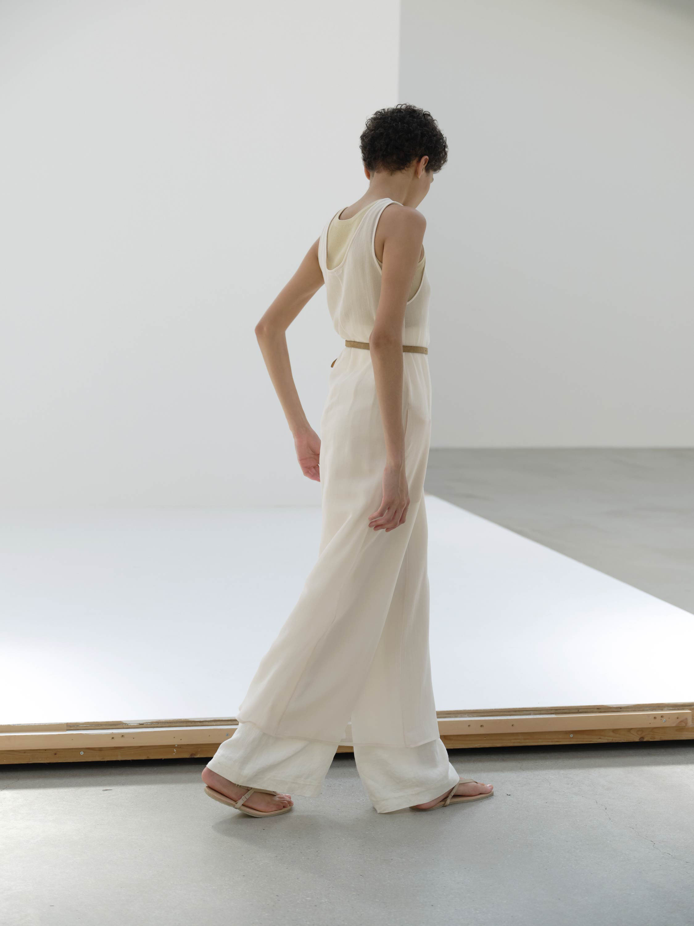 WOOL RECYCLE POLYESTER LENO SHEER DRESS 詳細画像 IVORY 3