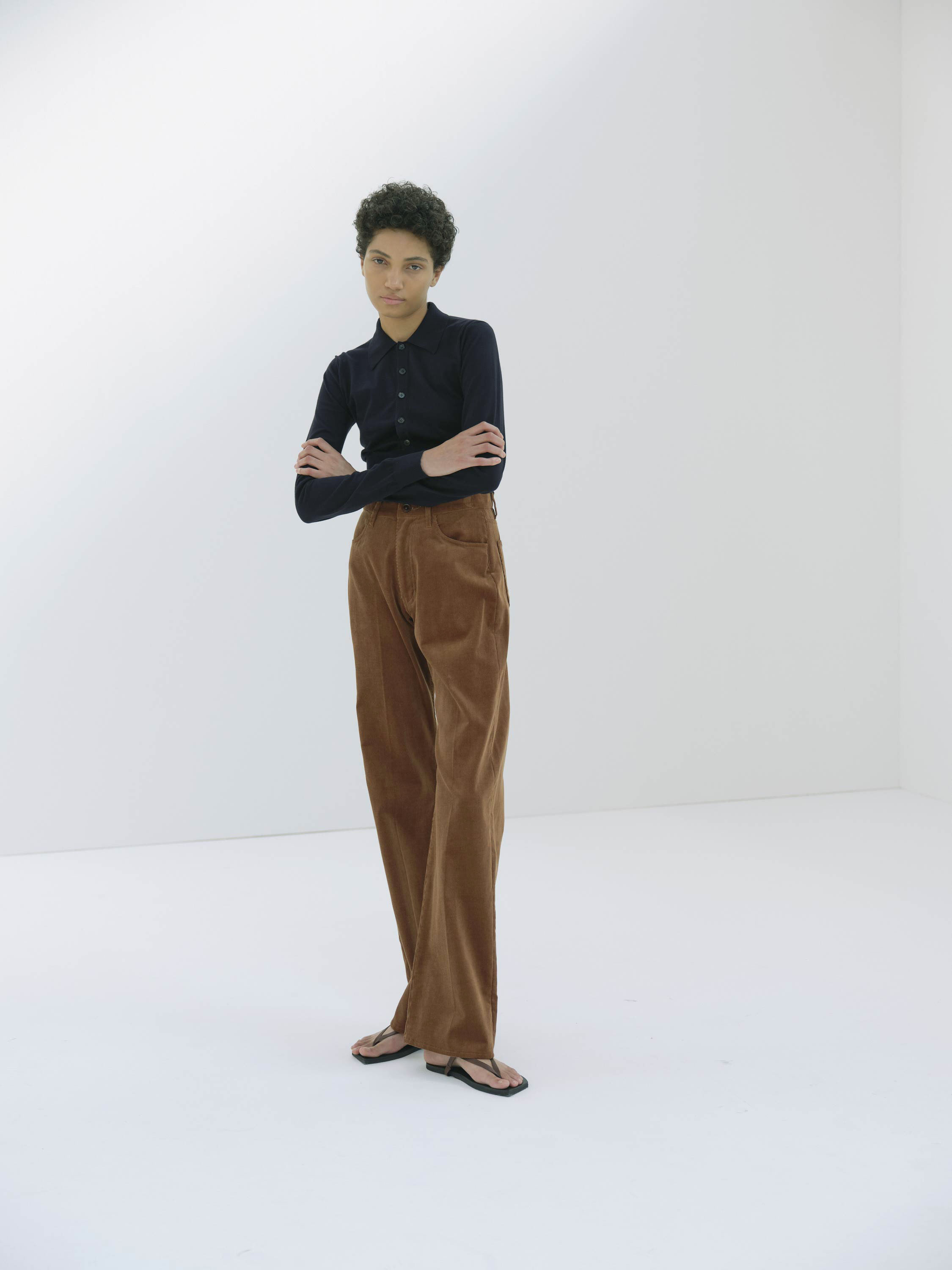 23ss AURALEE FINX CORDUROY PANTS size4 | labiela.com