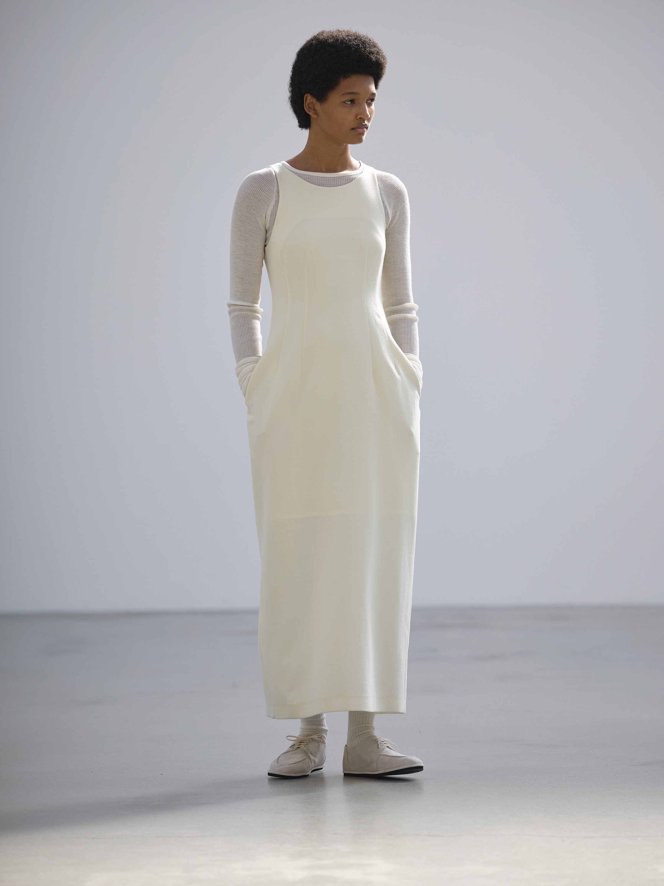 TENSE WOOL DOUBLE CLOTH DRESS 詳細画像 IVORY 1