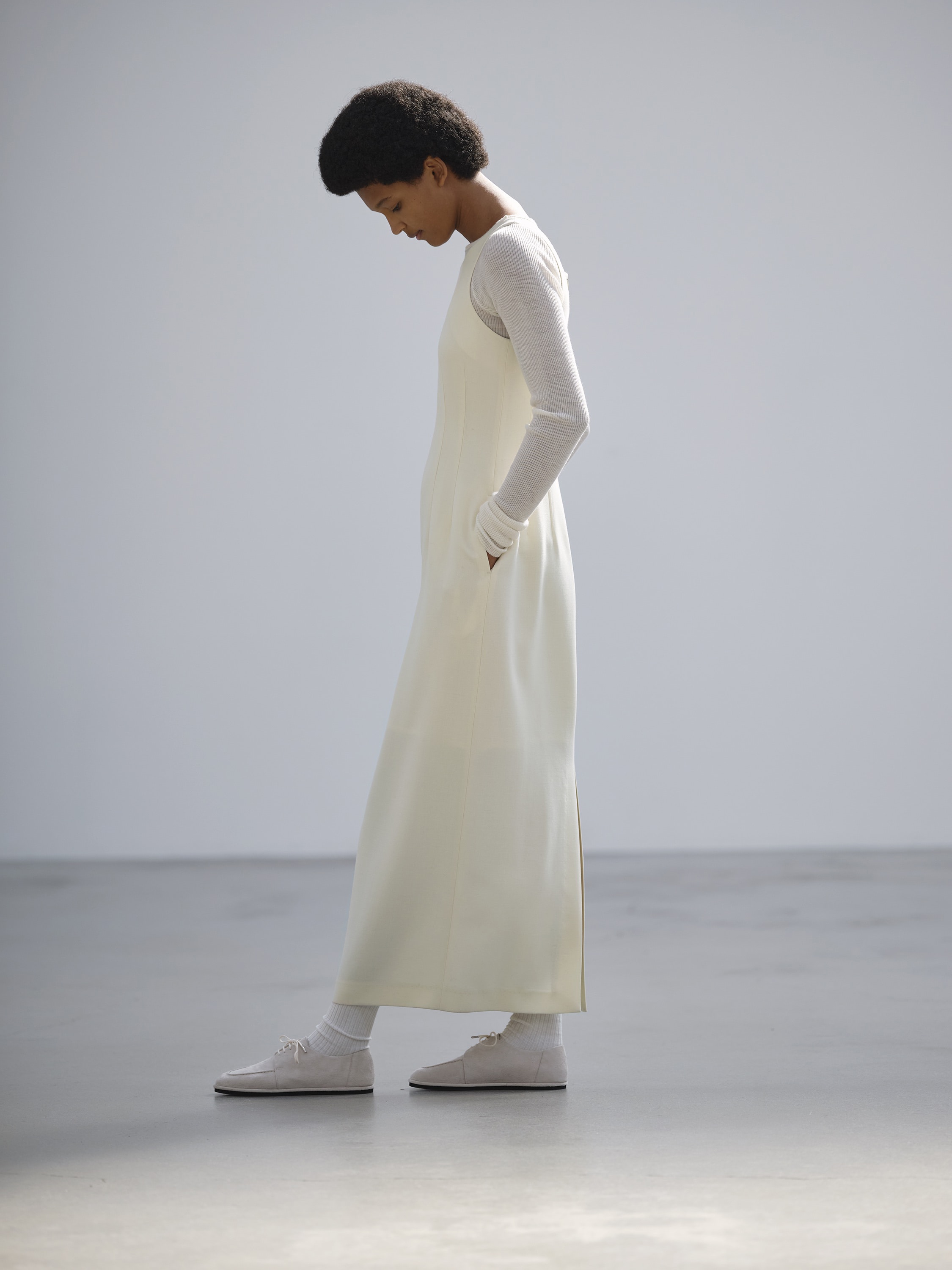 TENSE WOOL DOUBLE CLOTH DRESS 詳細画像 IVORY 3