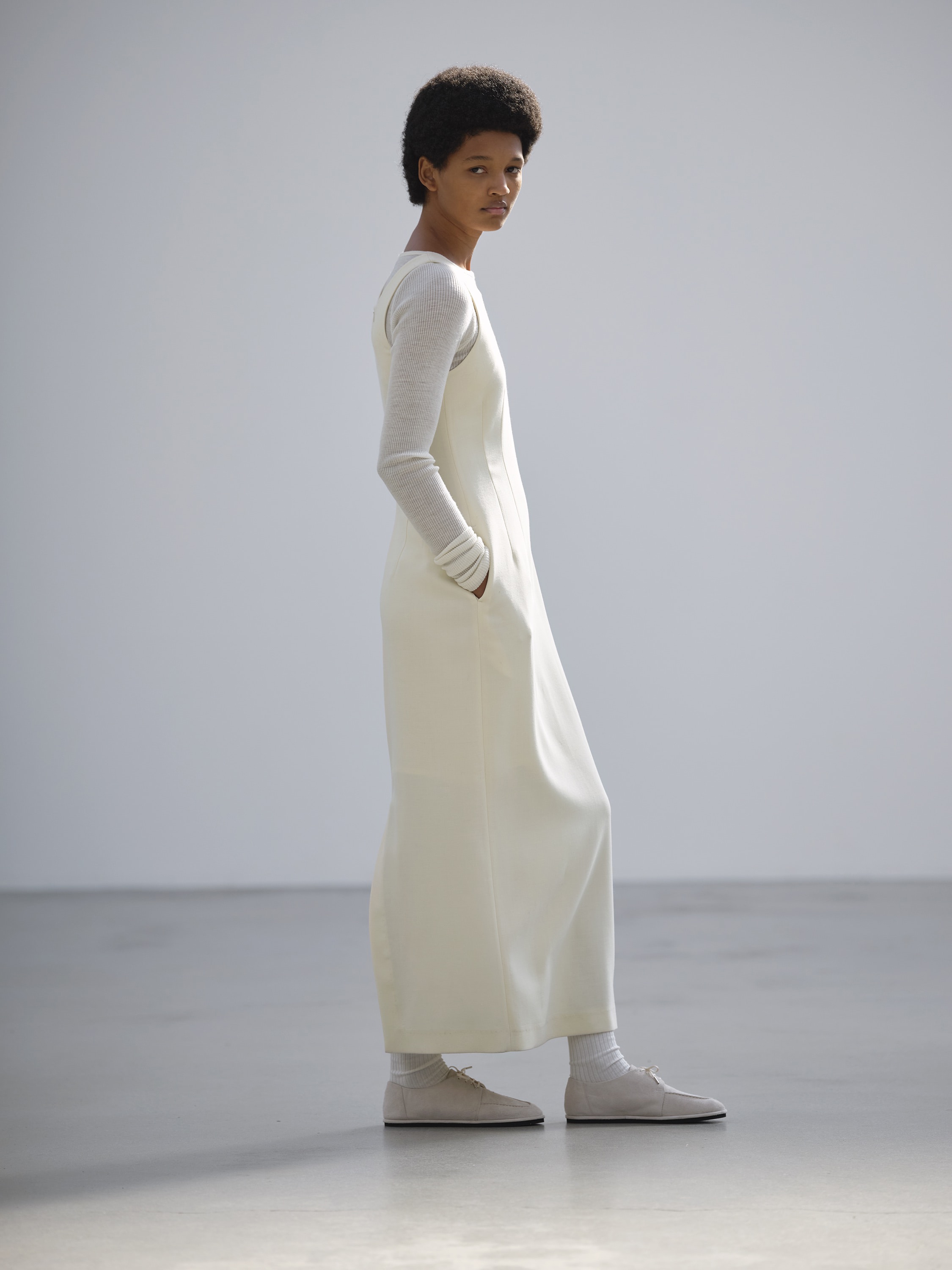 TENSE WOOL DOUBLE CLOTH DRESS 詳細画像 IVORY 4