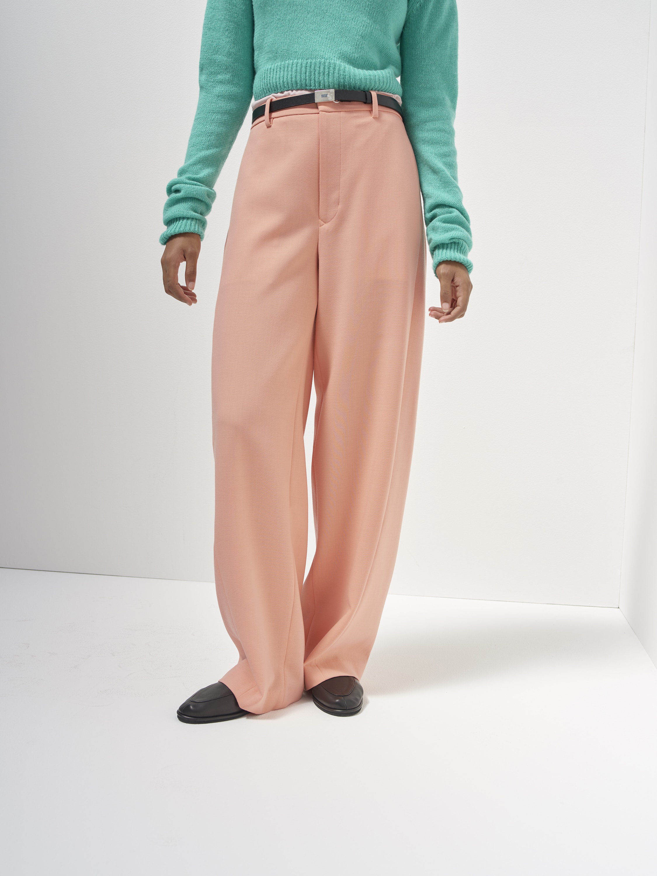 TENSE WOOL DOUBLE CLOTH SLACKS 詳細画像 SALMON PINK 2