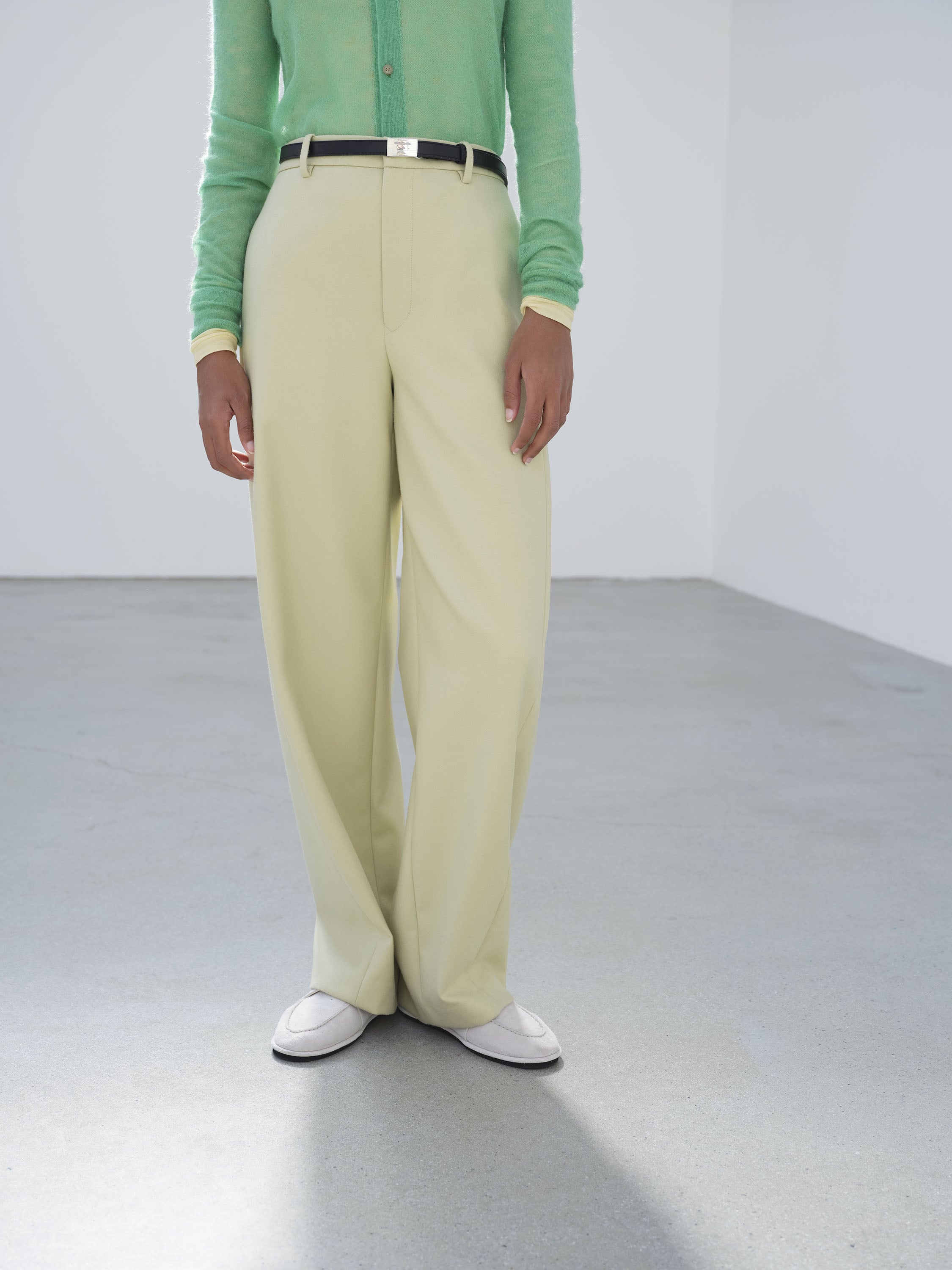 LIGHT MELTON SLACKS 詳細画像 YELLOW KHAKI 1