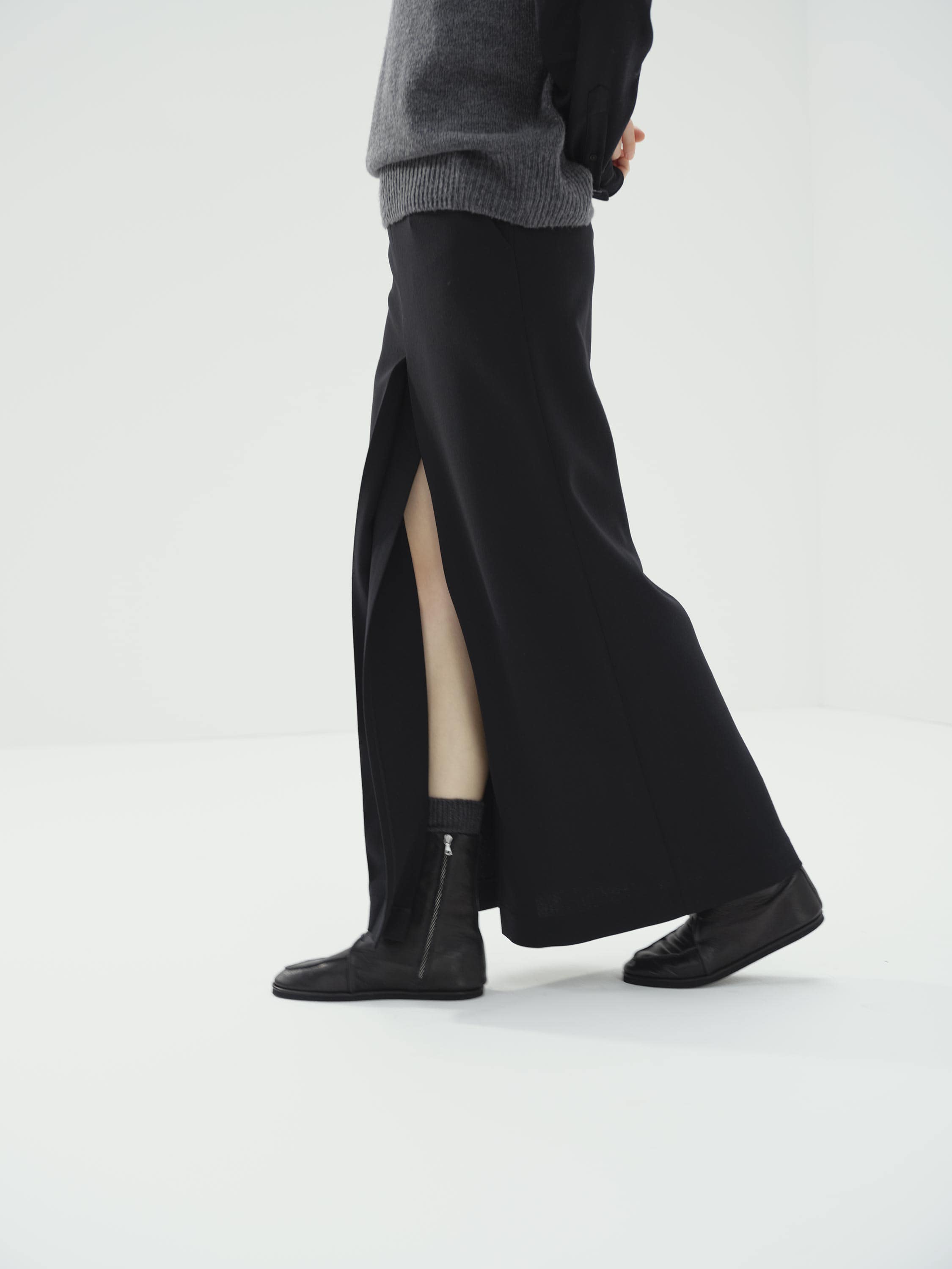 TENSE WOOL DOUBLE CLOTH SKIRT 詳細画像 BLACK 2