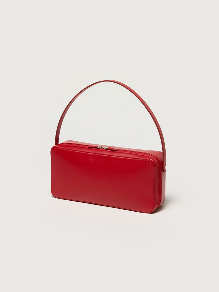 【関税込み】AURALEE LEATHER SMALL TRAVEL CASE' HANDBAG LEATHER SQUARE BAG MADE BY AETA - AURALEE Official Website