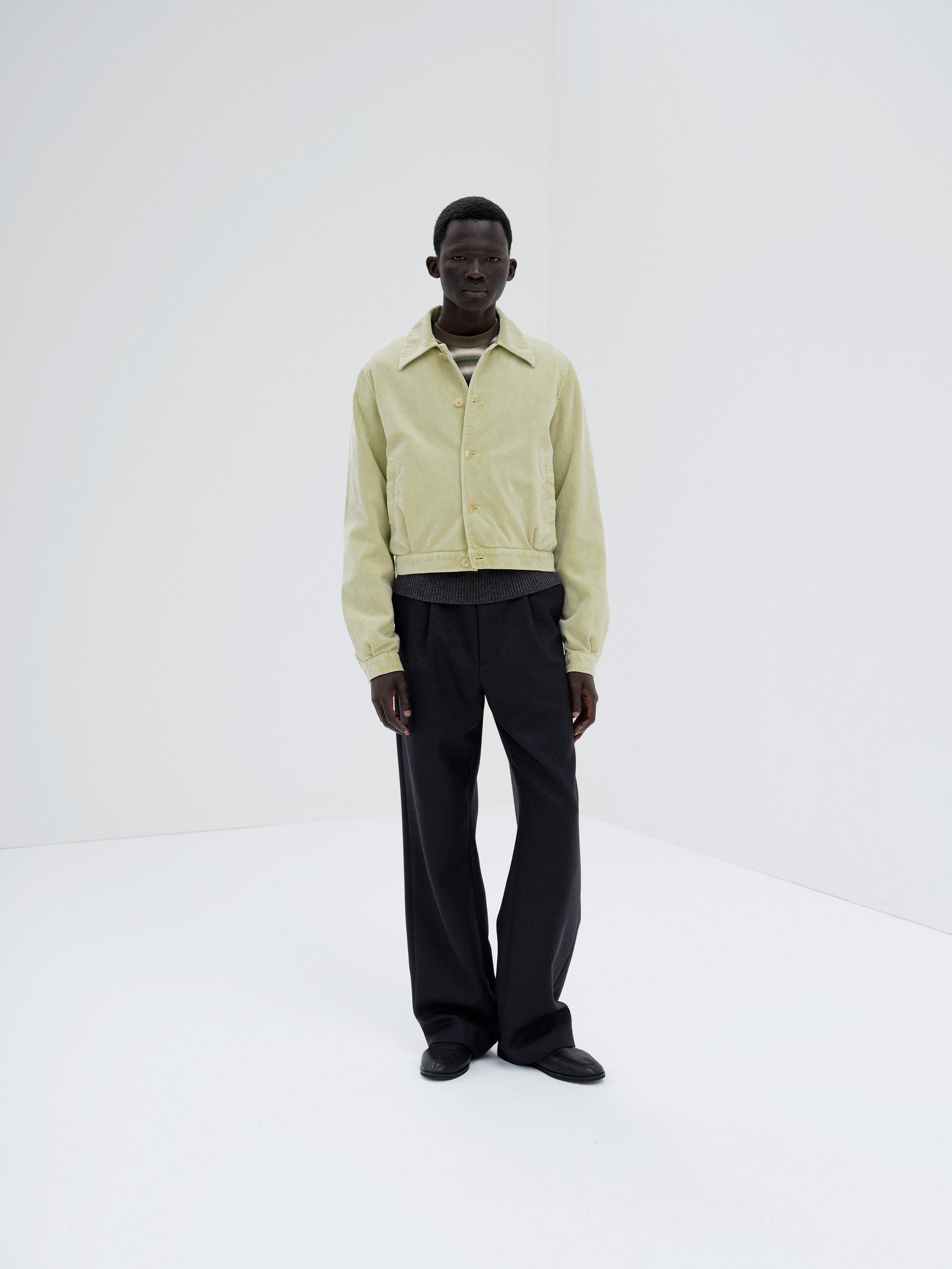 PIGMENT DYED FINX CORDUROY BLOUSON 詳細画像 DUSTY LIME 3
