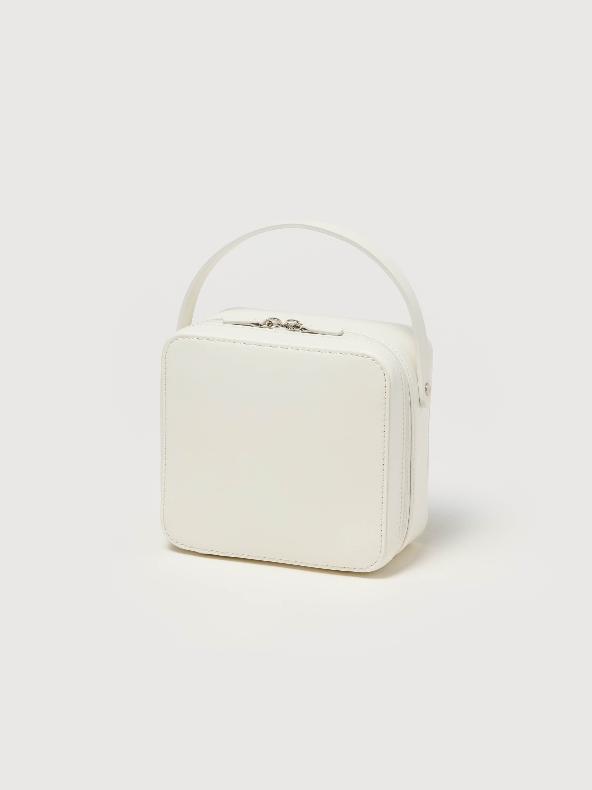 LEATHER SMALL TRAVEL CASE MADE BY AETA 詳細画像 WHITE 1
