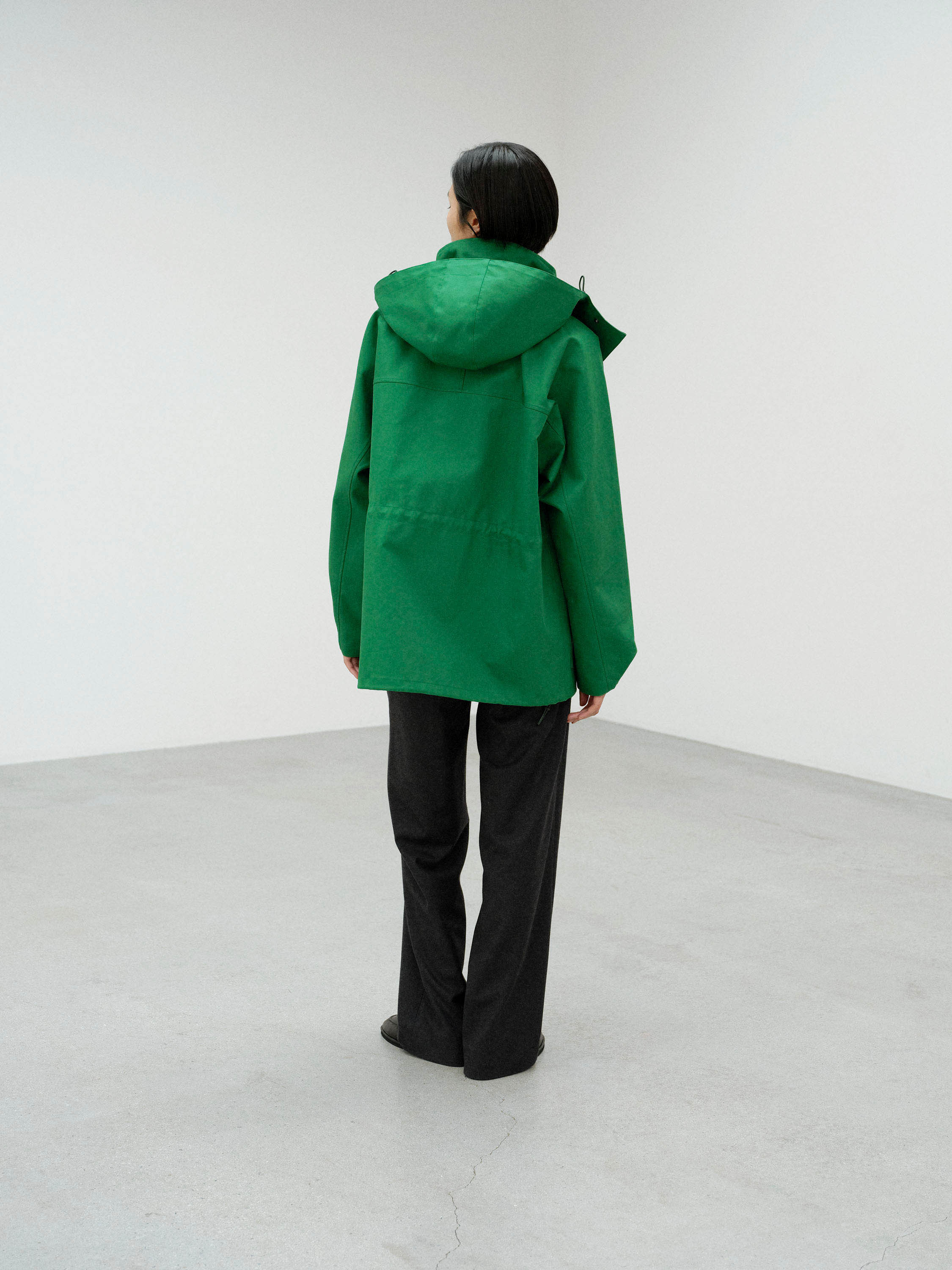 HIGH-DENSITY BONDED COTTON GABARDINE BLOUSON 詳細画像 GREEN 4
