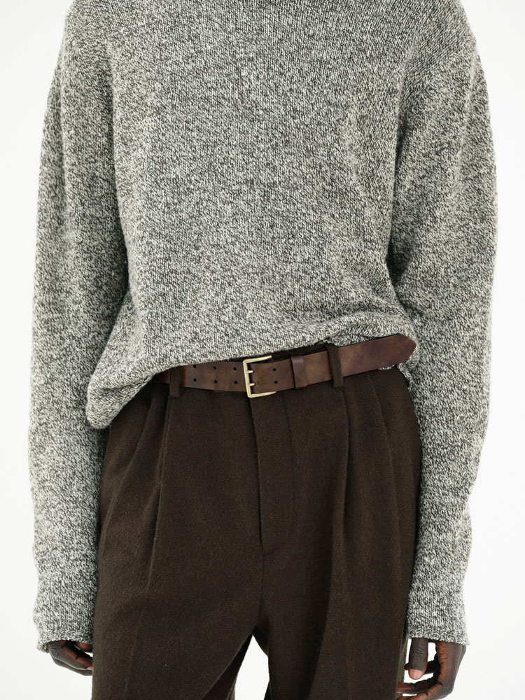 TWO-HOLE BUCKLE BELT