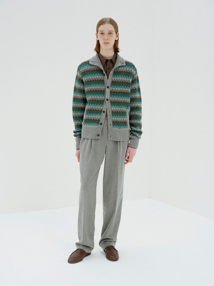 CASHMERE JACQUARD KNIT HIGH-NECK CARDIGAN