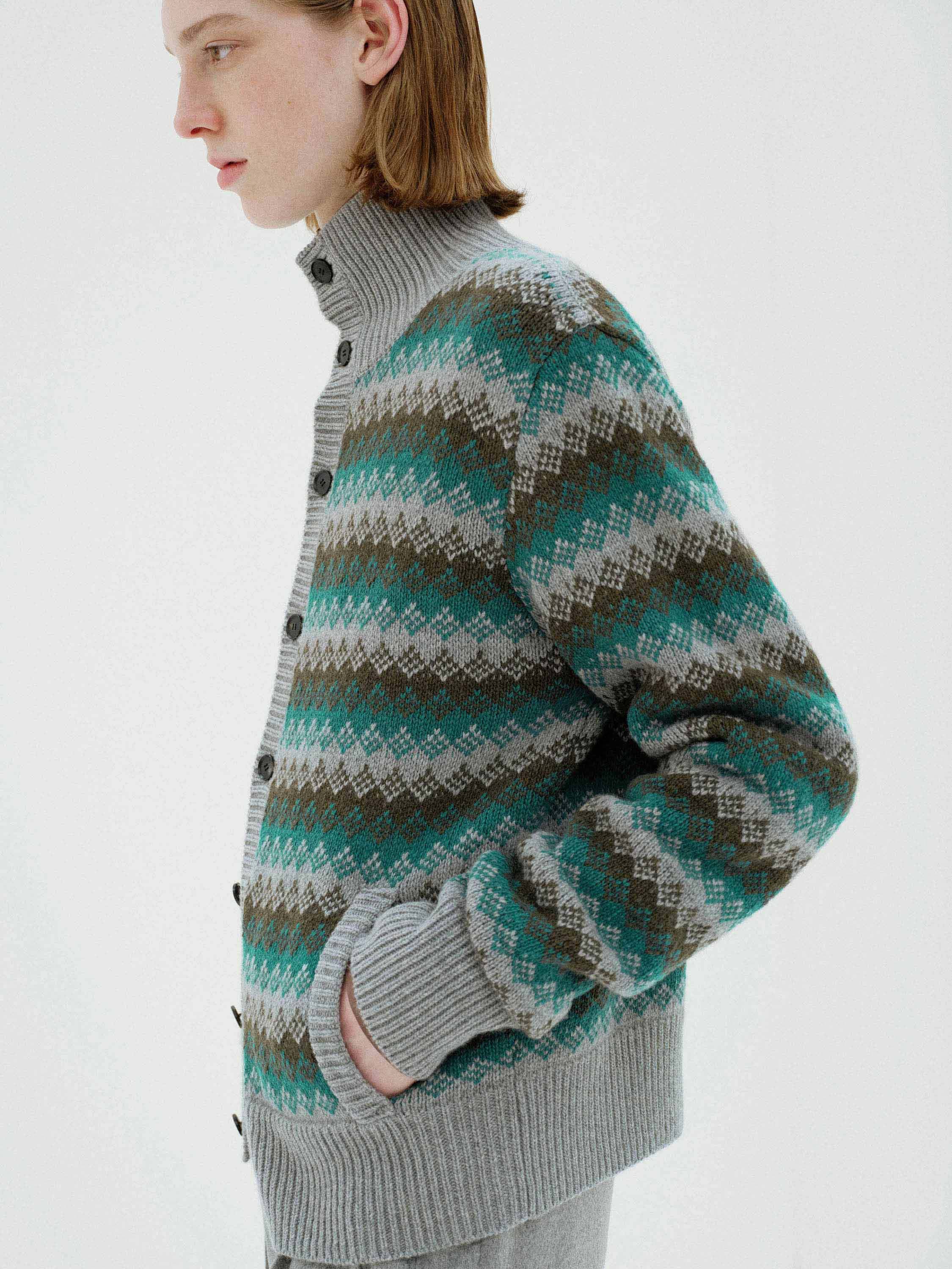 CASHMERE JACQUARD KNIT HIGH-NECK CARDIGAN 詳細画像 GRAY GREEN 2
