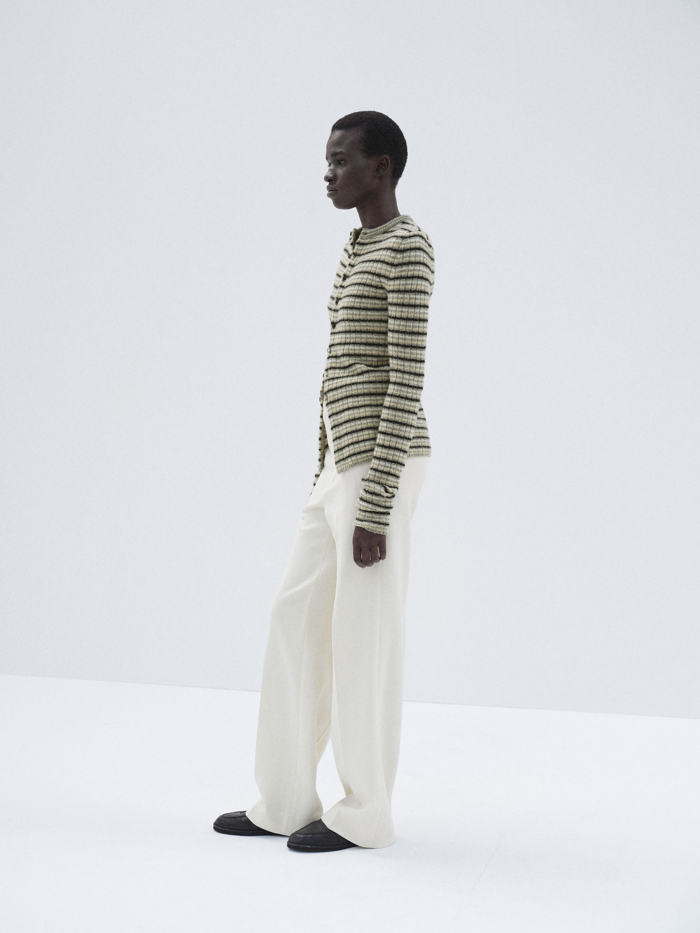 SHETLAND WOOL CASHMERE RIB KNIT CREW-NECK CARDIGAN 詳細画像 GRAY STRIPE 2