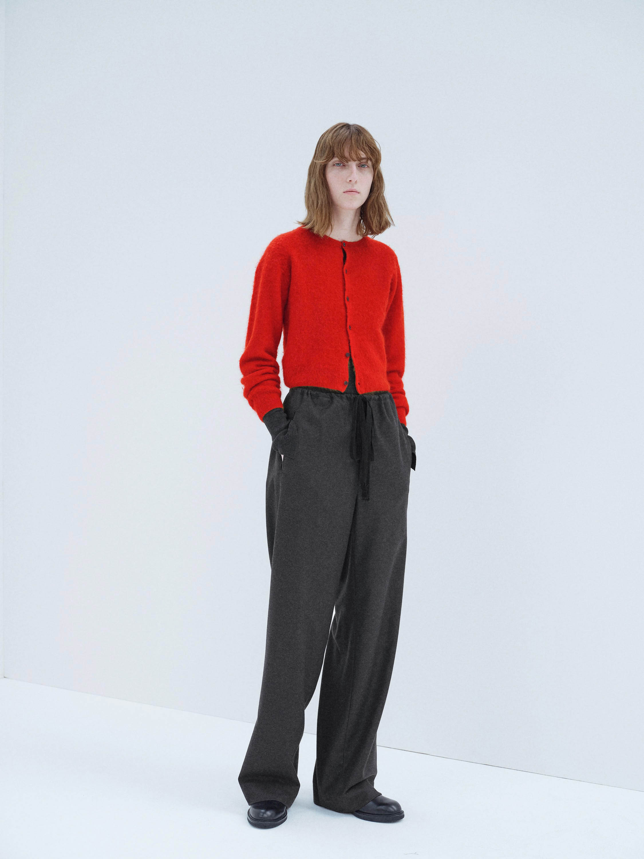 GARMENT-DYED BABY ALPACA FUR KNIT CREW-NECK CARDIGAN 詳細画像 RED 1