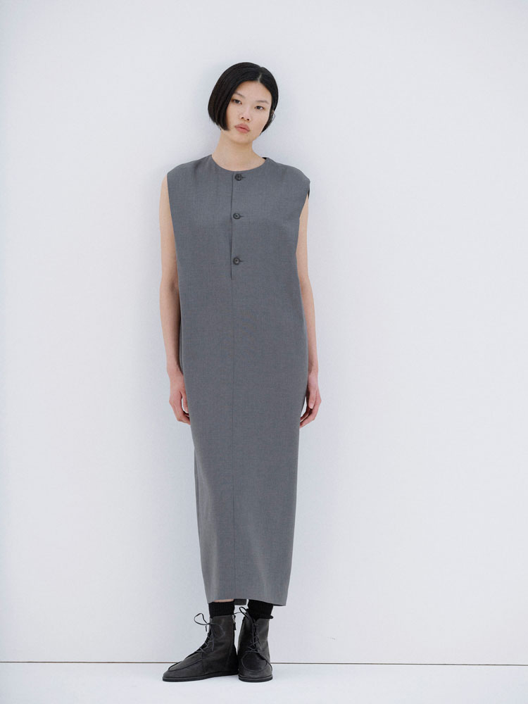STRUCTURED WOOL DOUBLE CLOTH SLEEVELESS DRESS - AURALEE Official