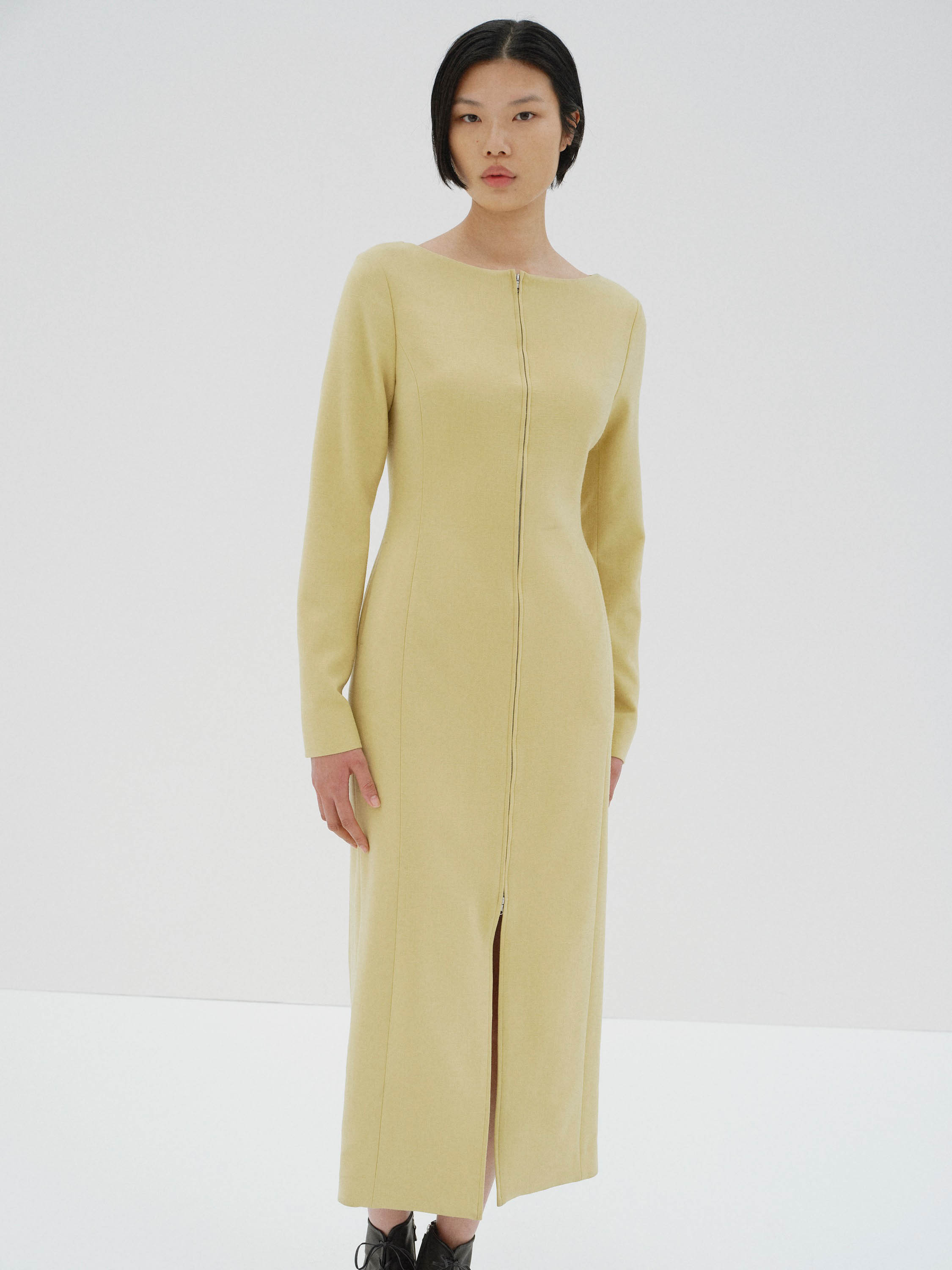 TENSE WOOL DOUBLE CLOTH FRONT-ZIP DRESS 詳細画像 DUSTY LIME 3
