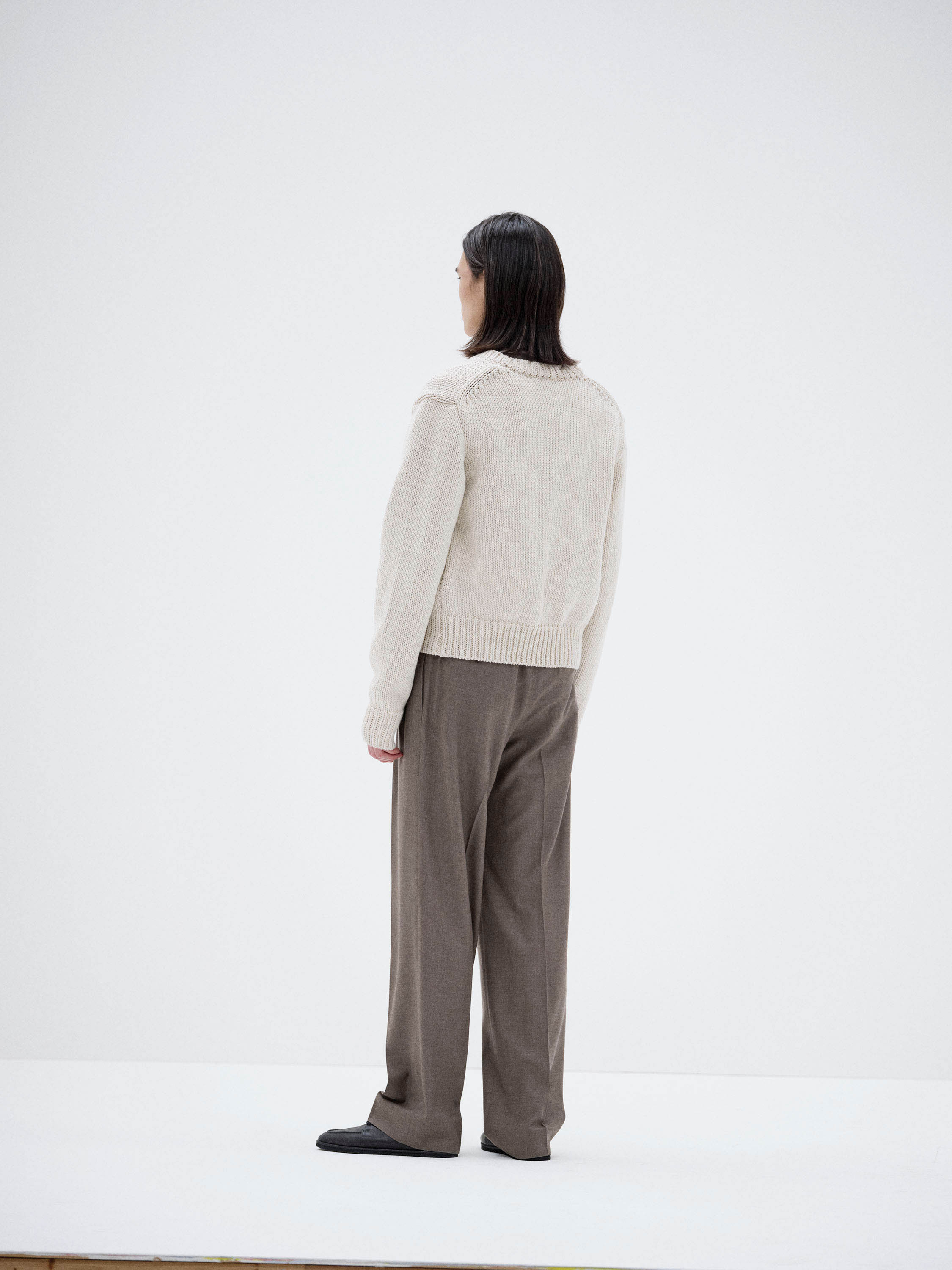 SUPER LIGHT WOOL TWO-TUCK SLACKS 詳細画像 TOP BROWN 4