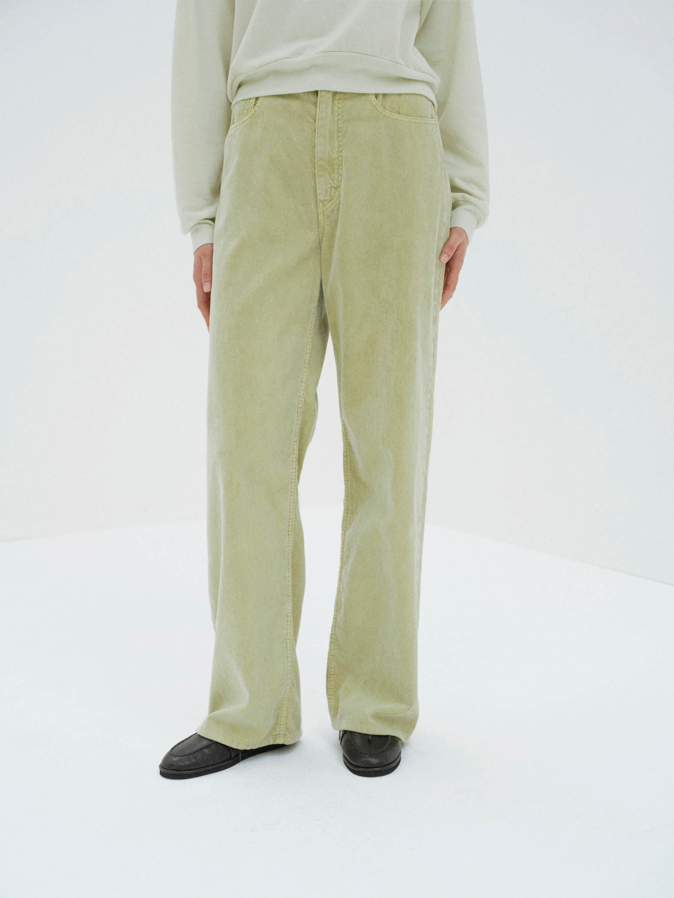 PIGMENT DYED FINX CORDUROY WIDE 5P PANTS 詳細画像 DUSTY LIME 2