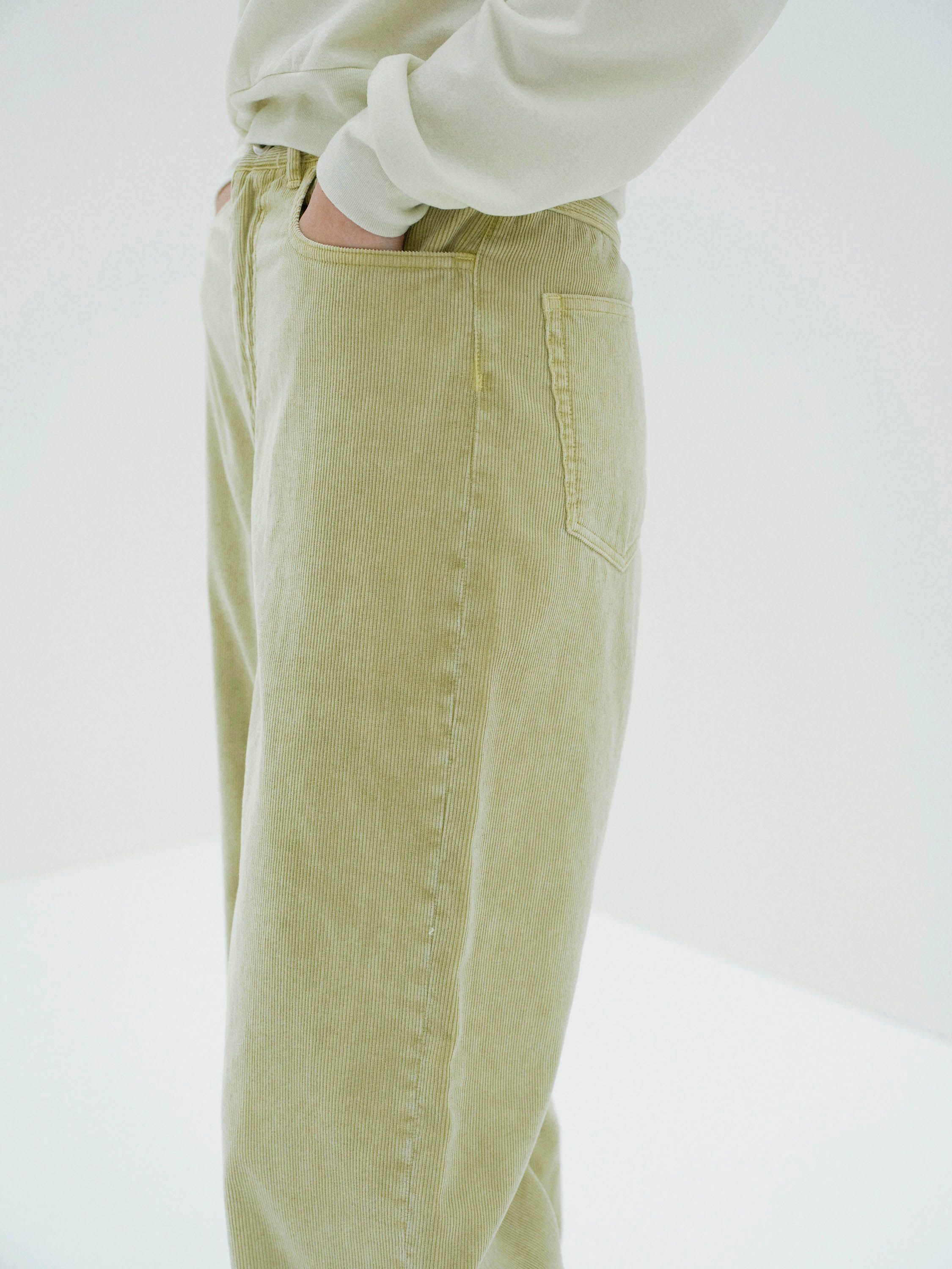 PIGMENT DYED FINX CORDUROY WIDE 5P PANTS 詳細画像 DUSTY LIME 3