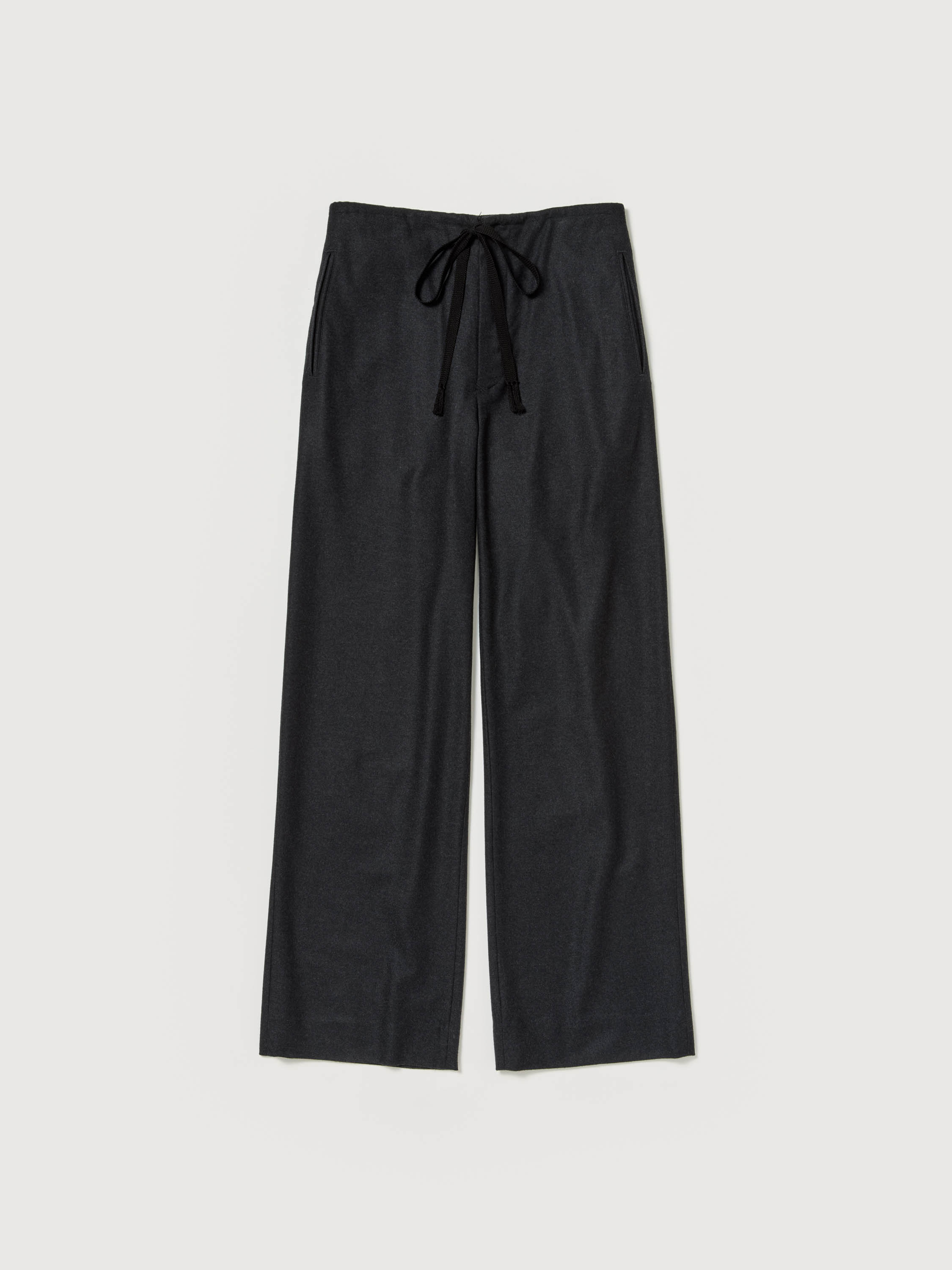 ♡新品タグ付♡ オーラリー　WOOL FULLING FLANNEL パンツ WOOL FULLING FLANNEL DRAWSTRING PANTS - AURALEE Official Website