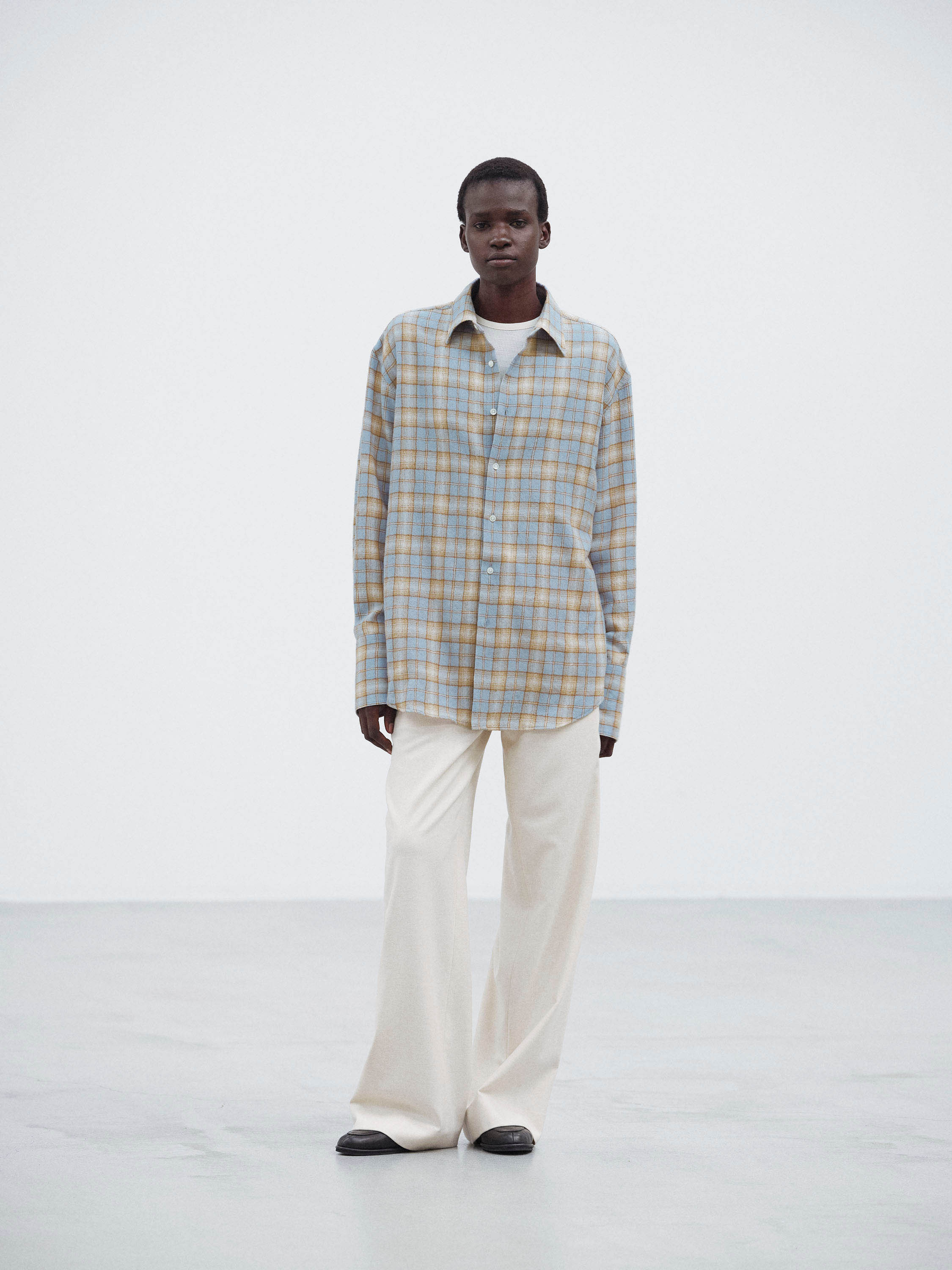 AIRY WOOL CHECK SHIRT 詳細画像 LIGHT BLUE × BEIGE 2