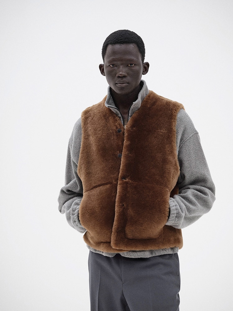 STRAIGHT MERINO MOUTON FUR VEST