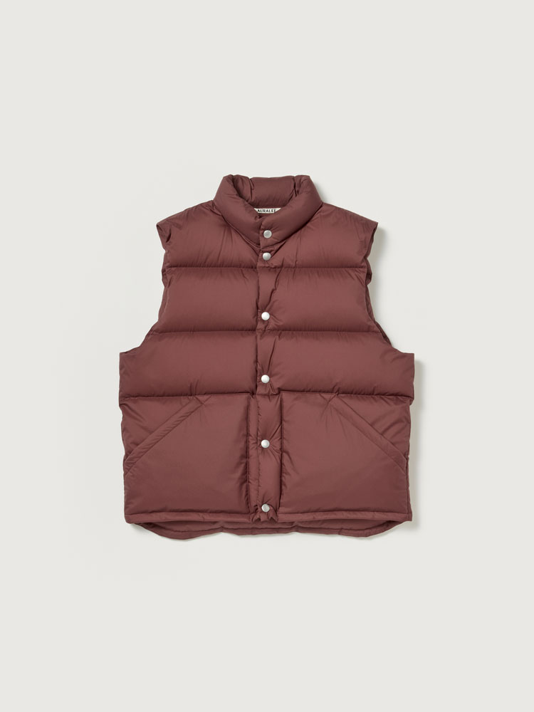 SUPER LIGHT NYLON RIPSTOP DOWN VEST - AURALEE Official Website