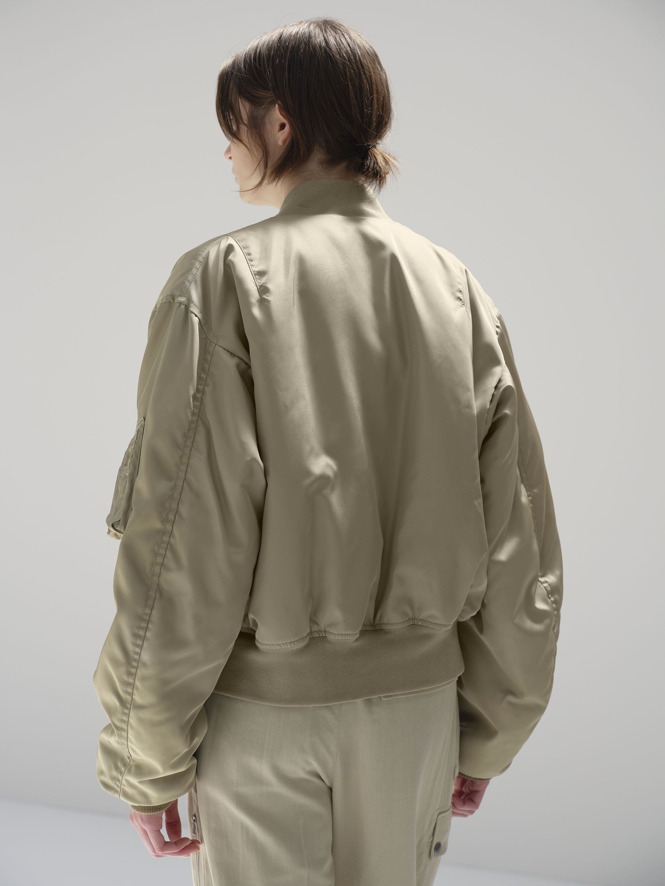 HIGH DENSITY SILK TWILL FLIGHT BLOUSON 詳細画像 KHAKI BEIGE 4