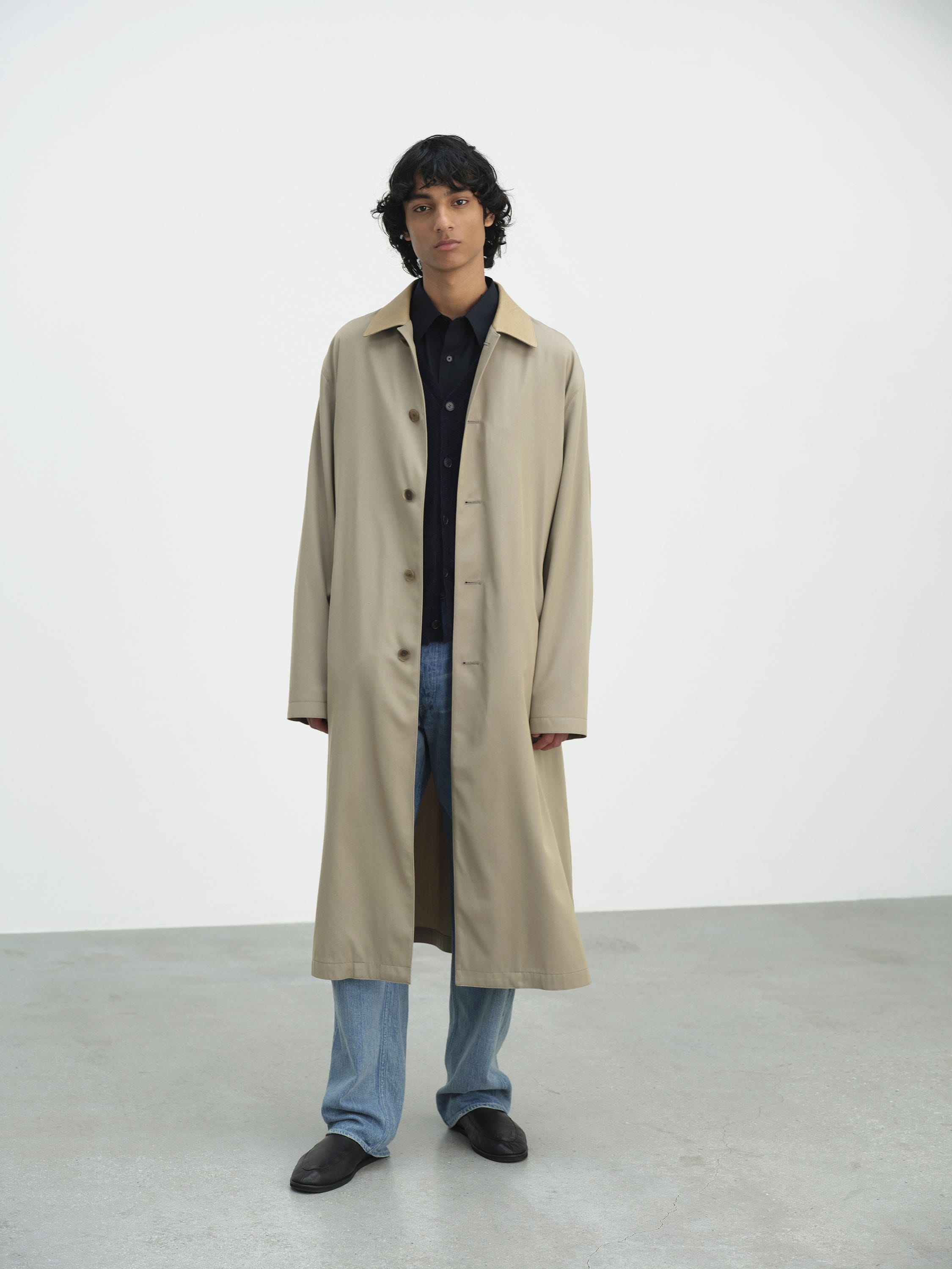 LIGHT WOOL MAX GABARDINE CHAMBRAY SOUTEIN COLLAR COAT 詳細画像 KHAKI BEIGE CHAMBRAY 4