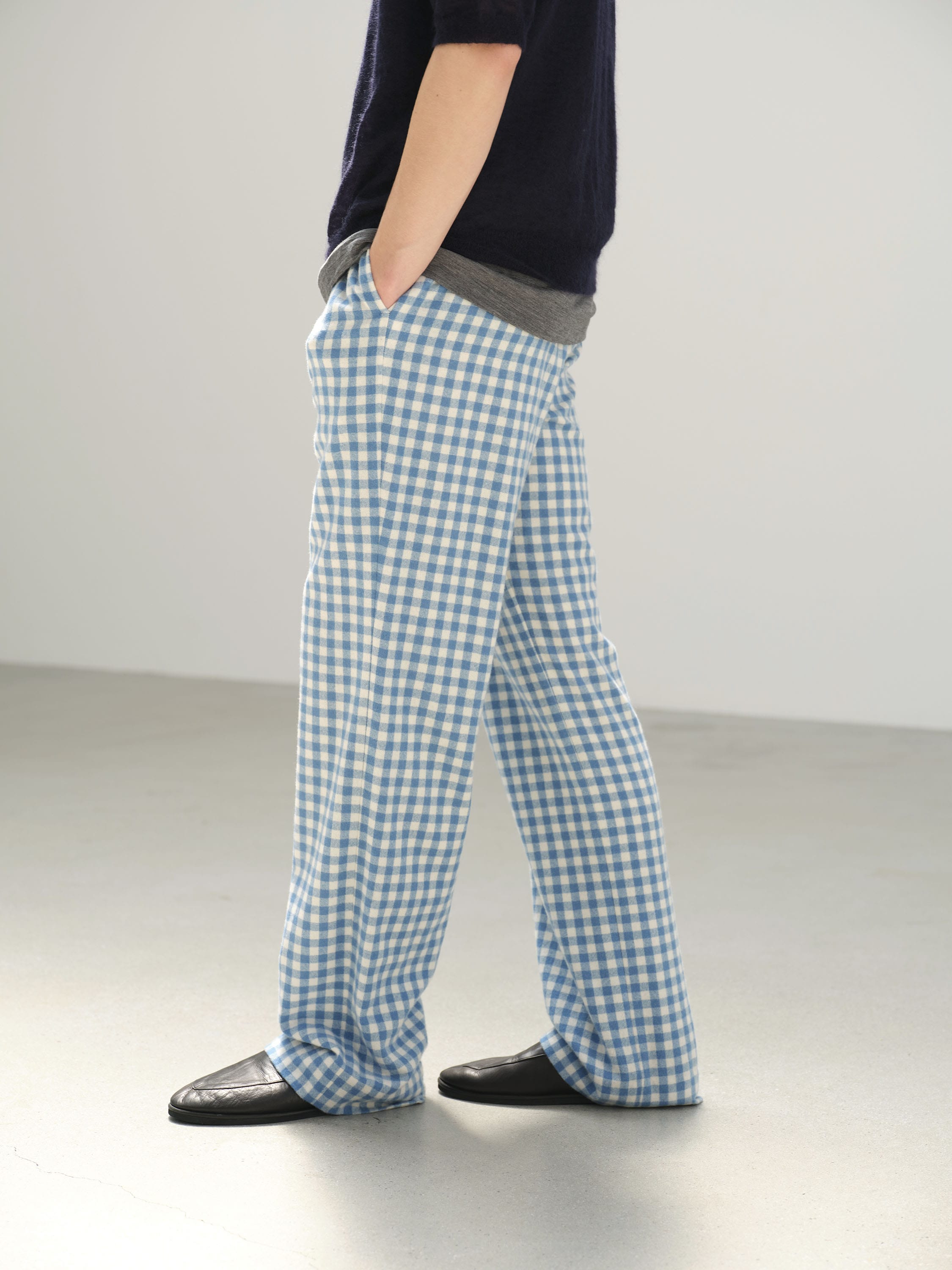 AIRY SMOOTH CASHMERE DRAWSTRING PANTS 詳細画像 LIGHT BLUE GINGHAM CHECK 3