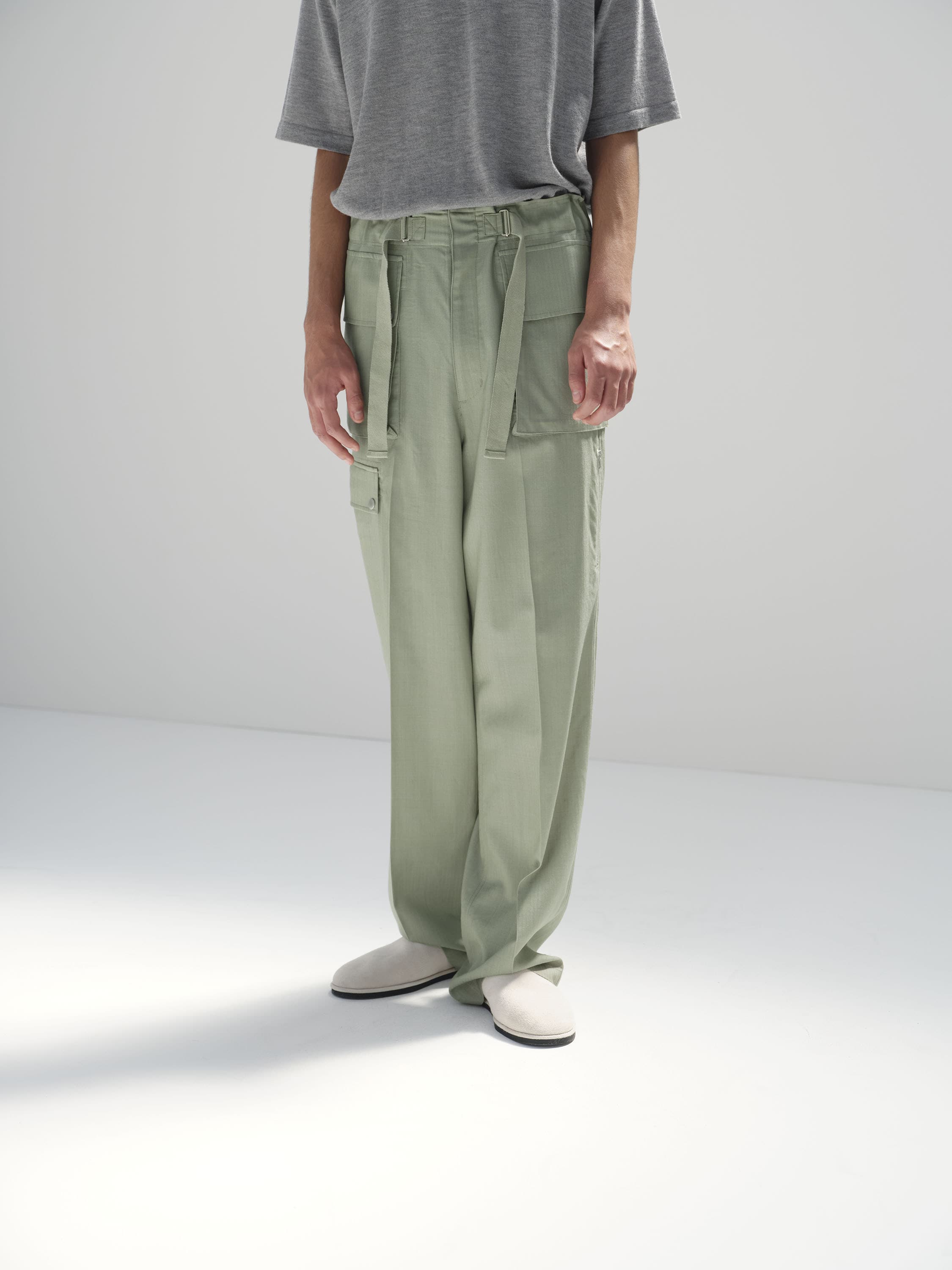 WOOL HERRINGBONE CARGO PANTS 詳細画像 OLIVE 2