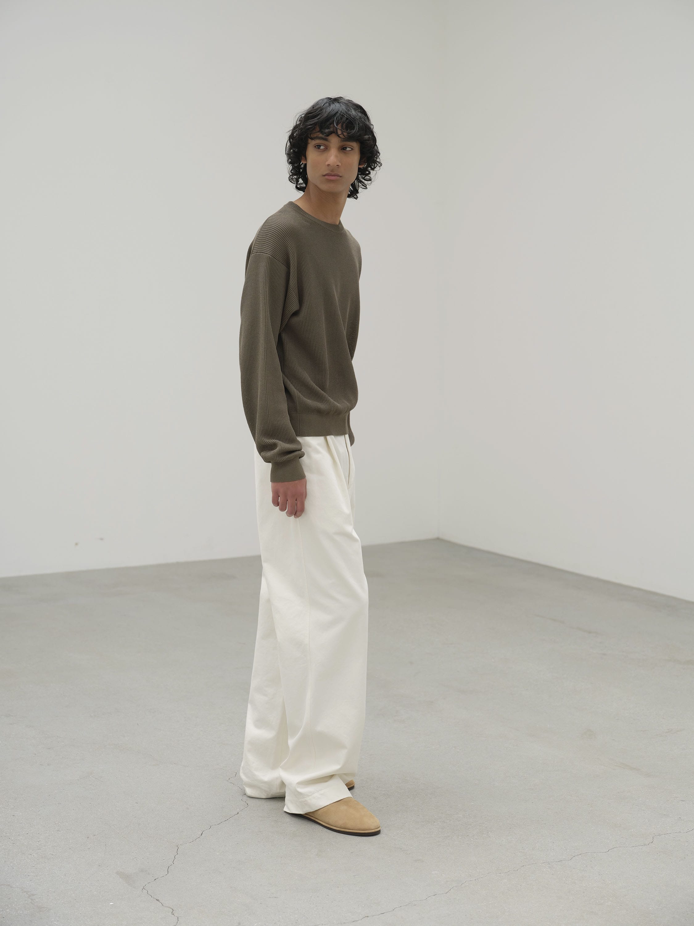 WASHED FINX CHINO ONE-TUCK PANTS 詳細画像 IVORY WHITE 3