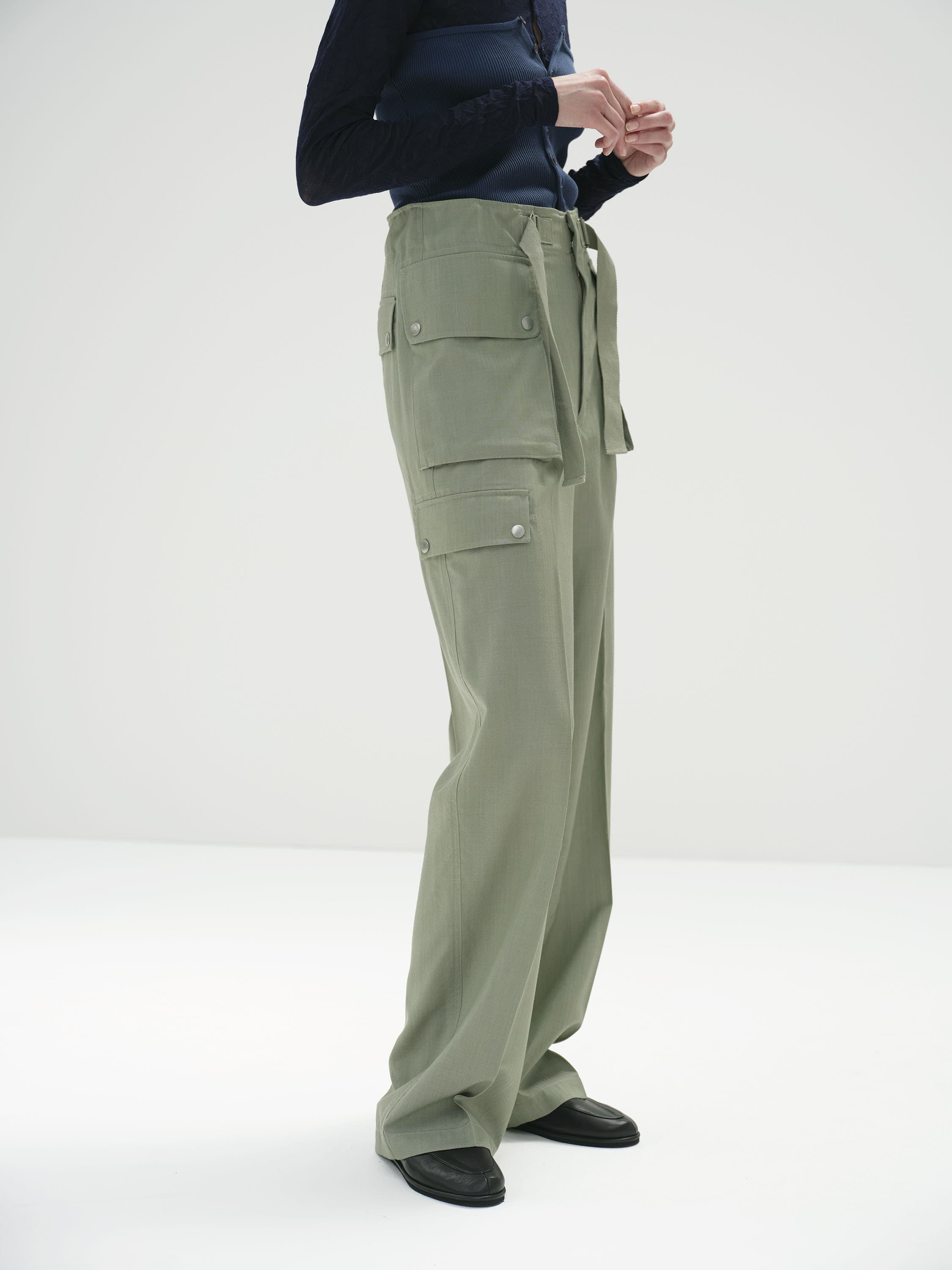 WOOL HERRINGBONE CARGO PANTS 詳細画像 OLIVE 3