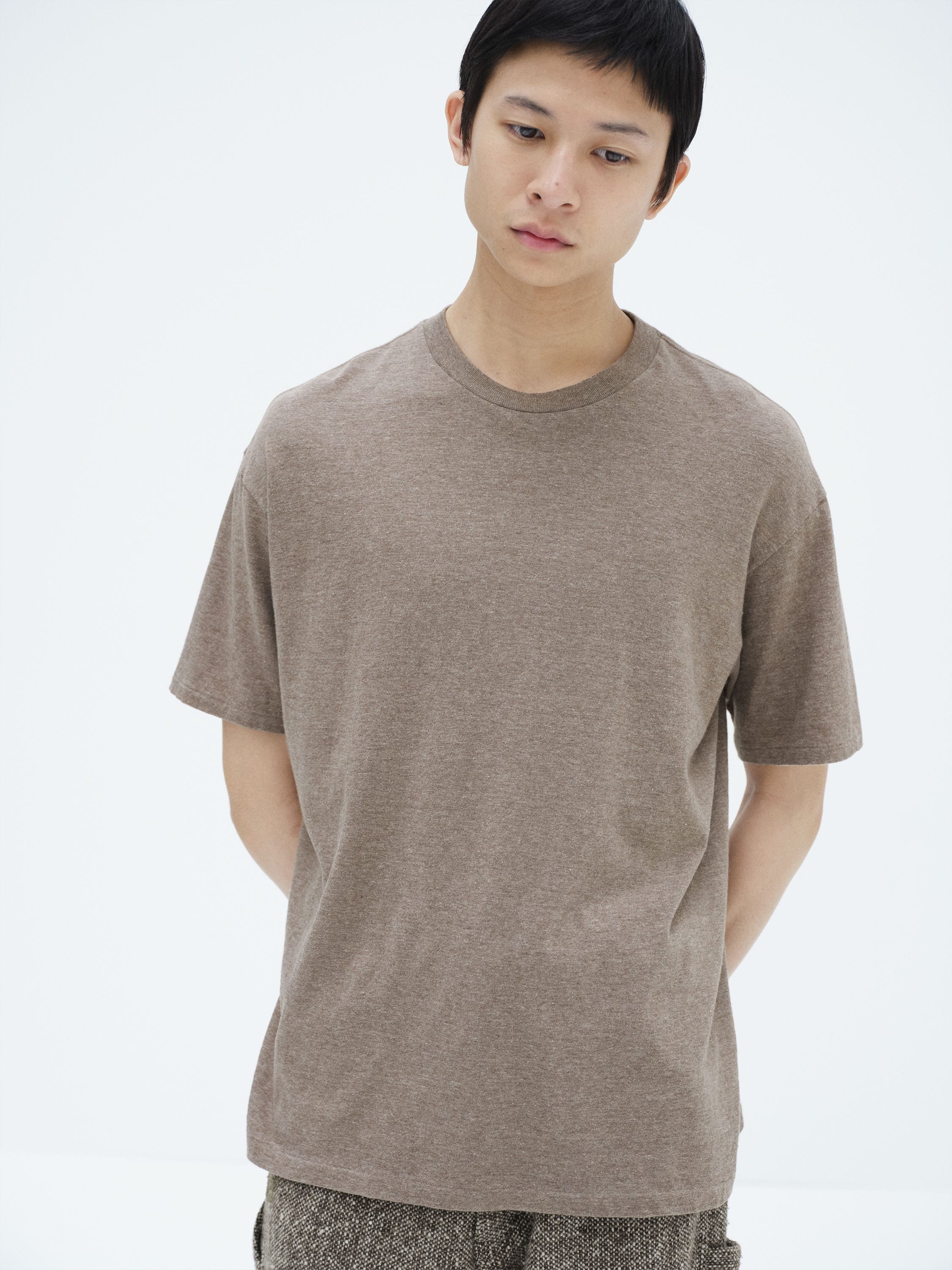 SEAMLESS CREW NECK TEE 詳細画像 TOP BROWN 2