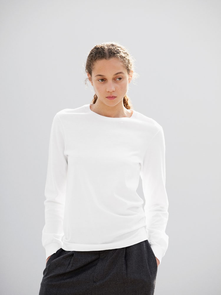 SEAMLESS L/S TEE - AURALEE Official Website
