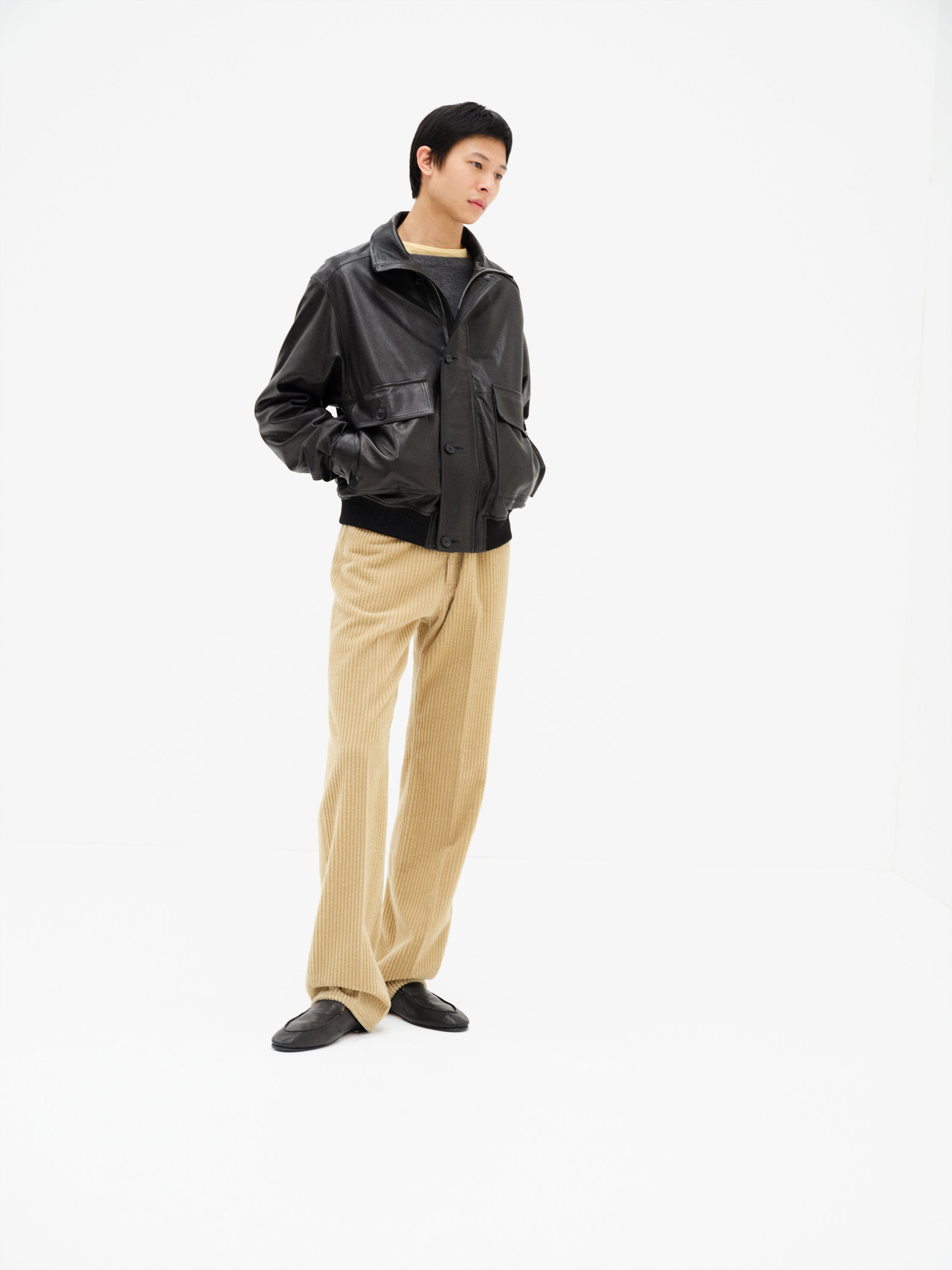 TEXTURED LAMB LEATHER BLOUSON 詳細画像 BLACK 2