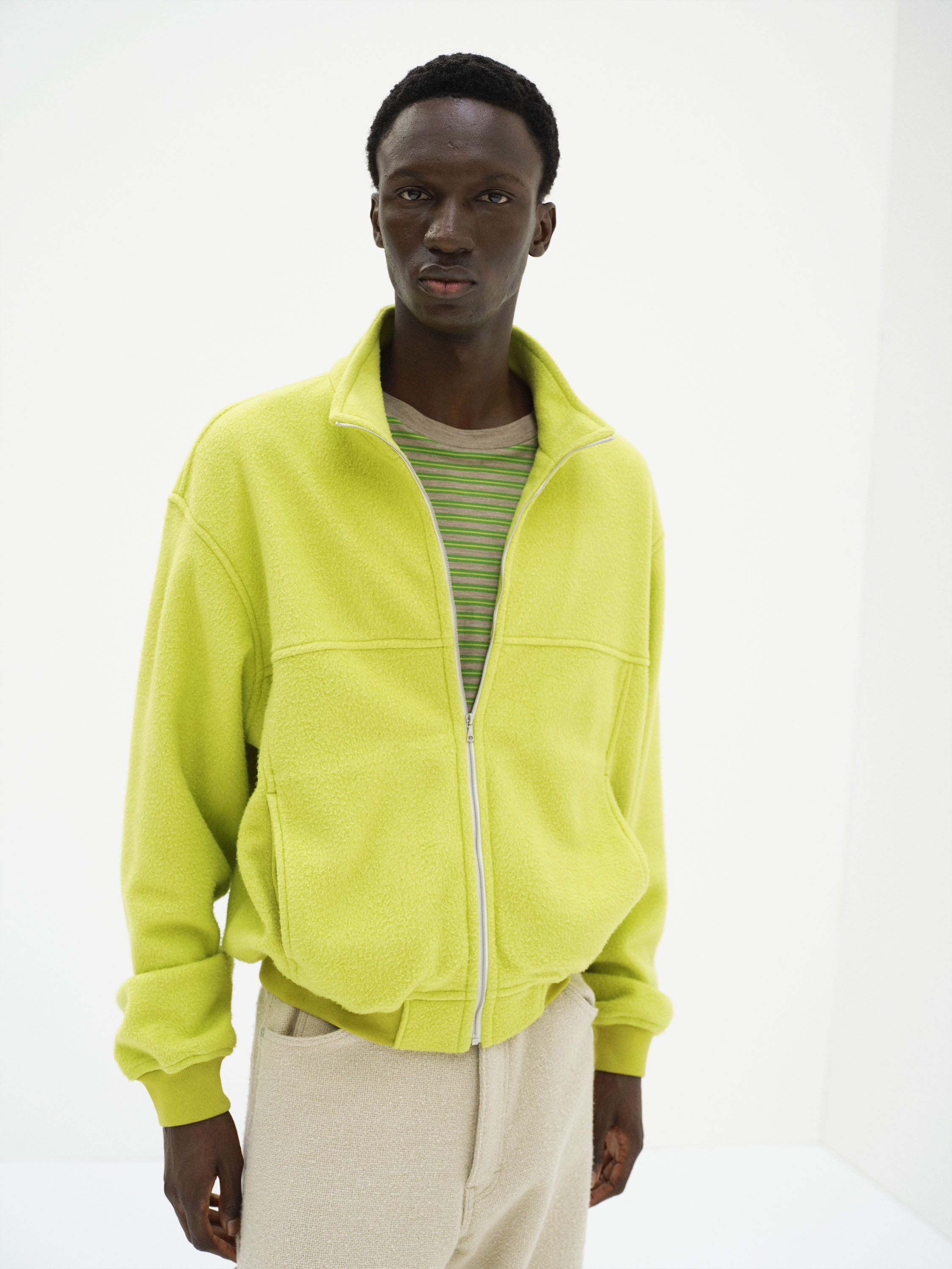 PURE SILK COMFORT FLEECE ZIP BLOUSON 詳細画像 LIME YELLOW 2