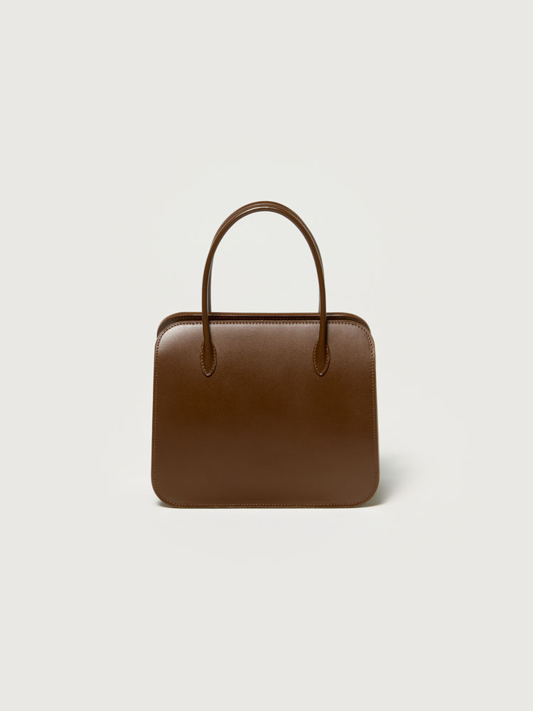 LEATHER TOTE BAG - S MADE BY AETA - AURALEE Official Website