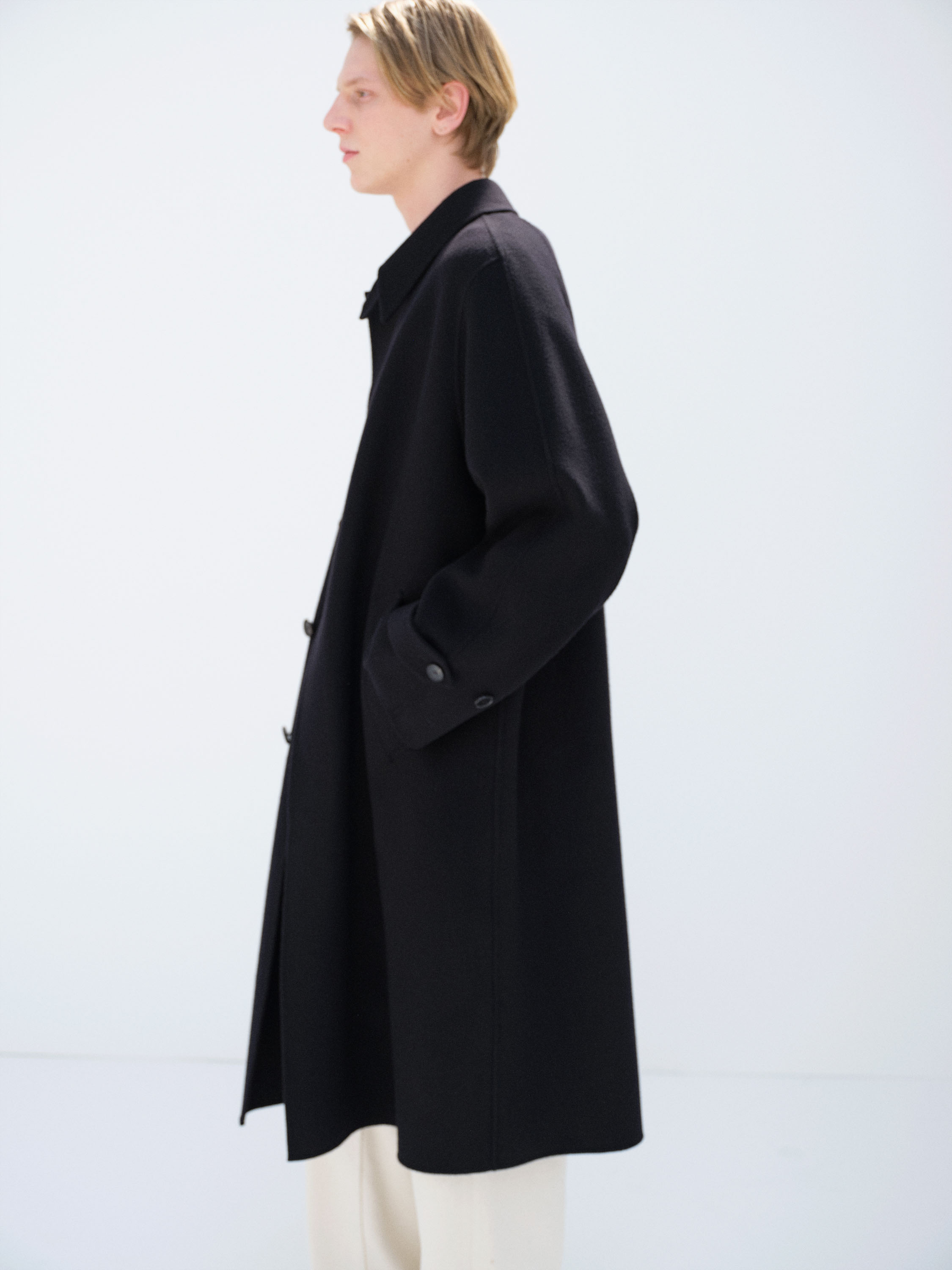 SUPER FINE WOOL MELTON HAND SEWN COAT - AURALEE Official Website