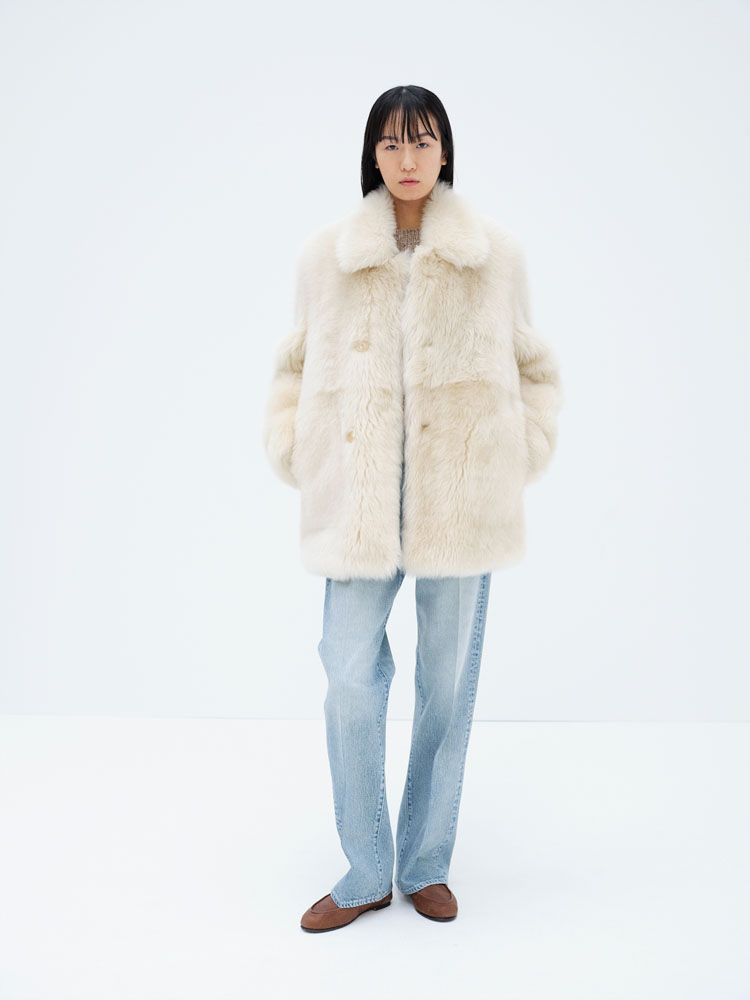 ジャケット・アウター MANOF COCOON LINE SHORT COAT LONG HAIRED MERINO MOUTON SHORT COAT - AURALEE Official Website
