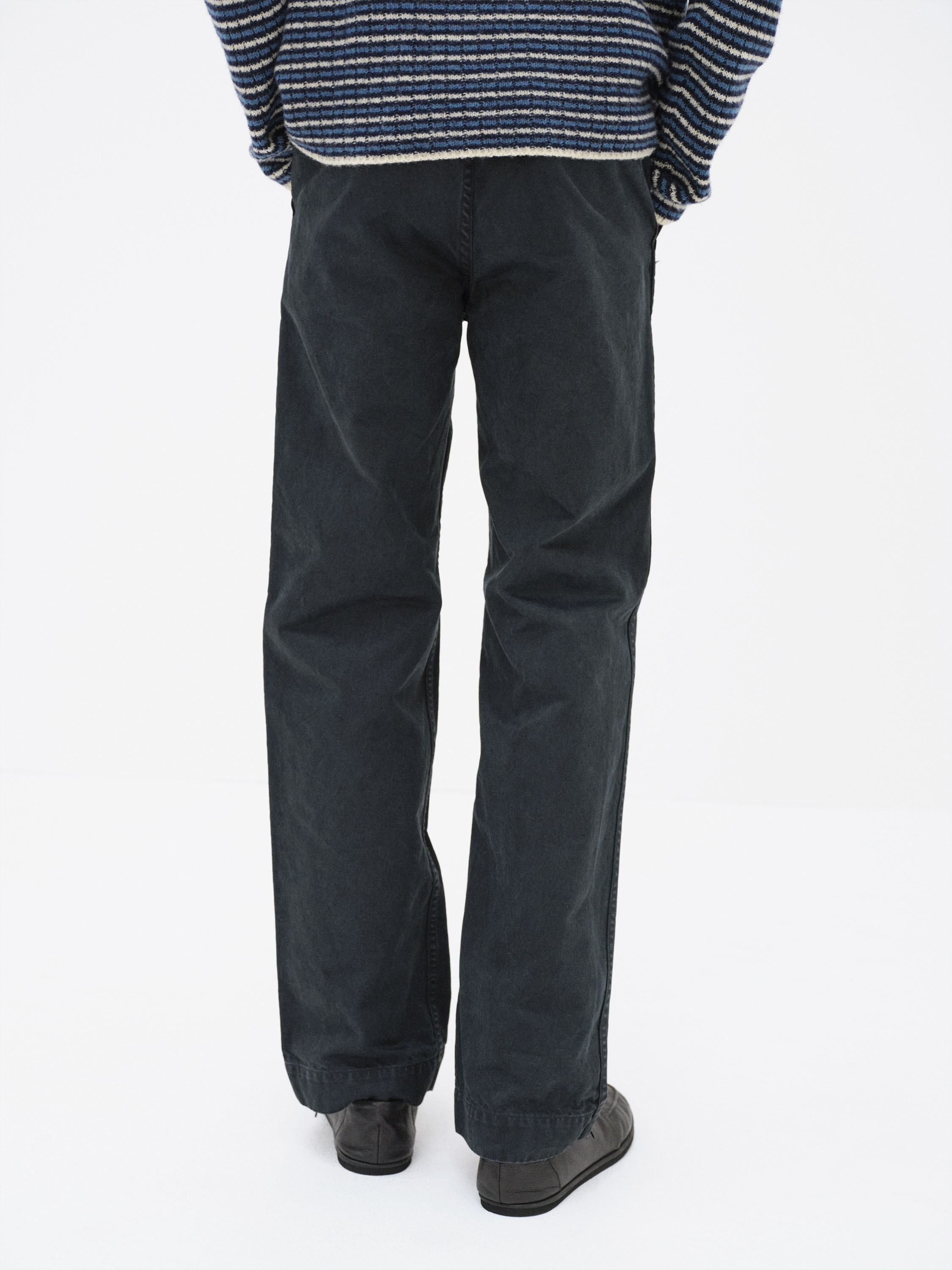 GARMENT-DYED FINX CHINO PANTS 詳細画像 BLACK 5
