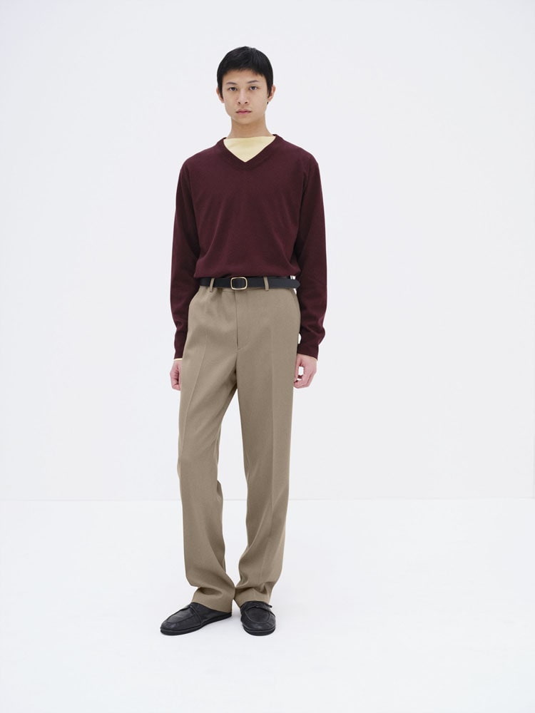 LIGHT WOOL MAX GABARDINE SLACKS - AURALEE Official Website