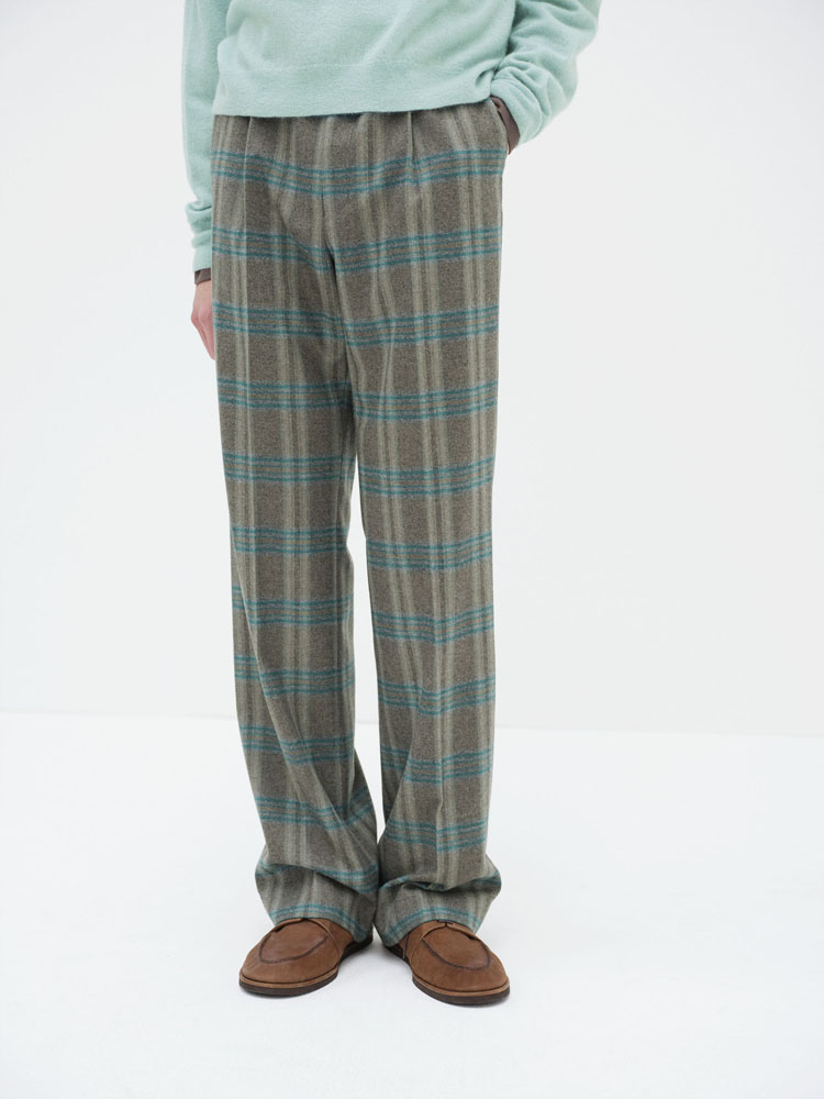 WOOL FULLING FLANNEL ONE-TUCK SLACKS