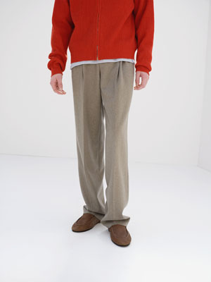 CASHMERE MOLESKIN TWO-TUCK SLACKS