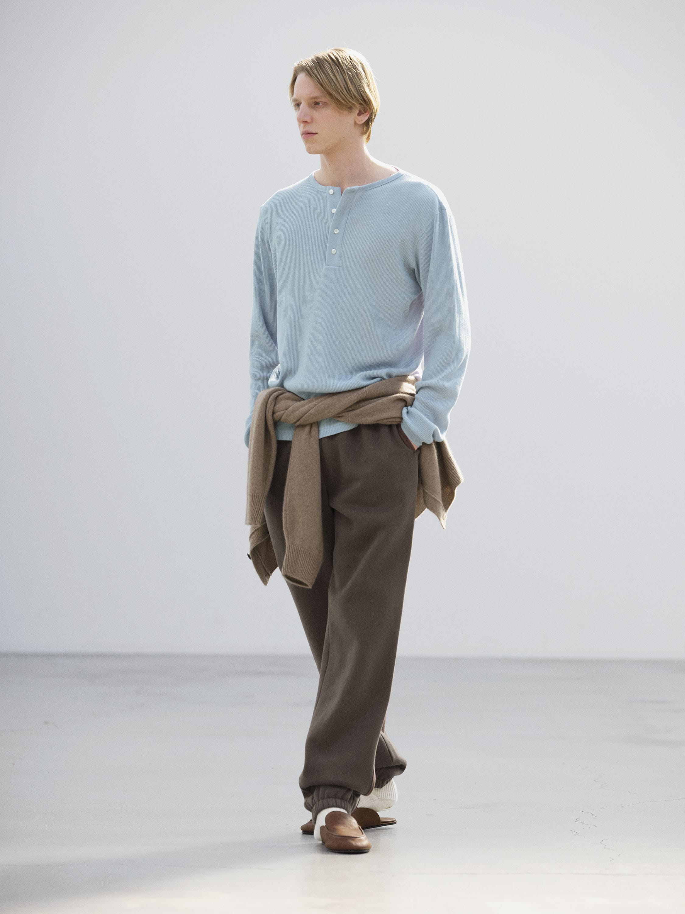 SMOOTH SOFT SWEAT PANTS - AURALEE Official Website