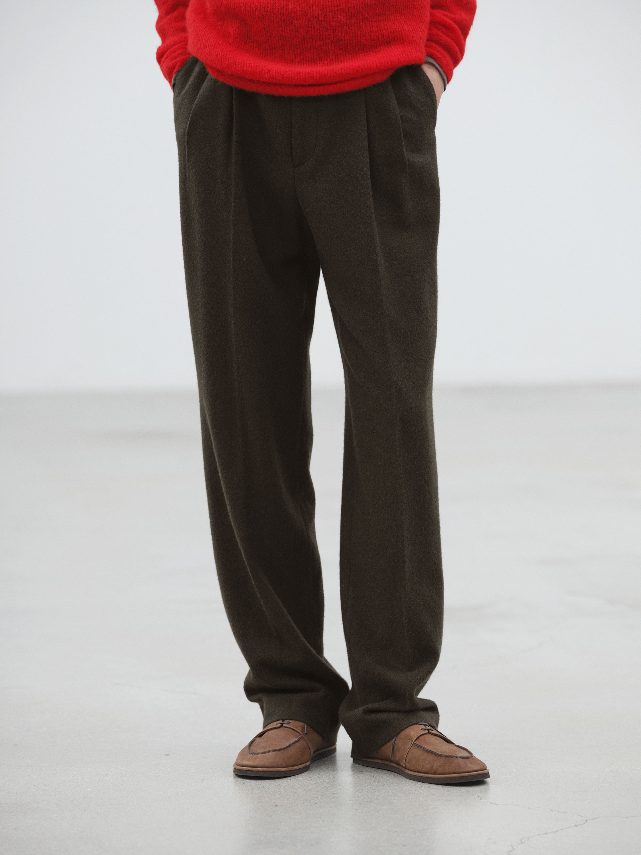 BABY CAMEL FLANNEL TWO-TUCK SLACKS - AURALEE Official Website