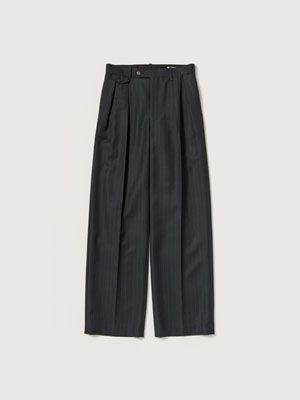 BLUEFACED WOOL TWO-TUCK SLACKS