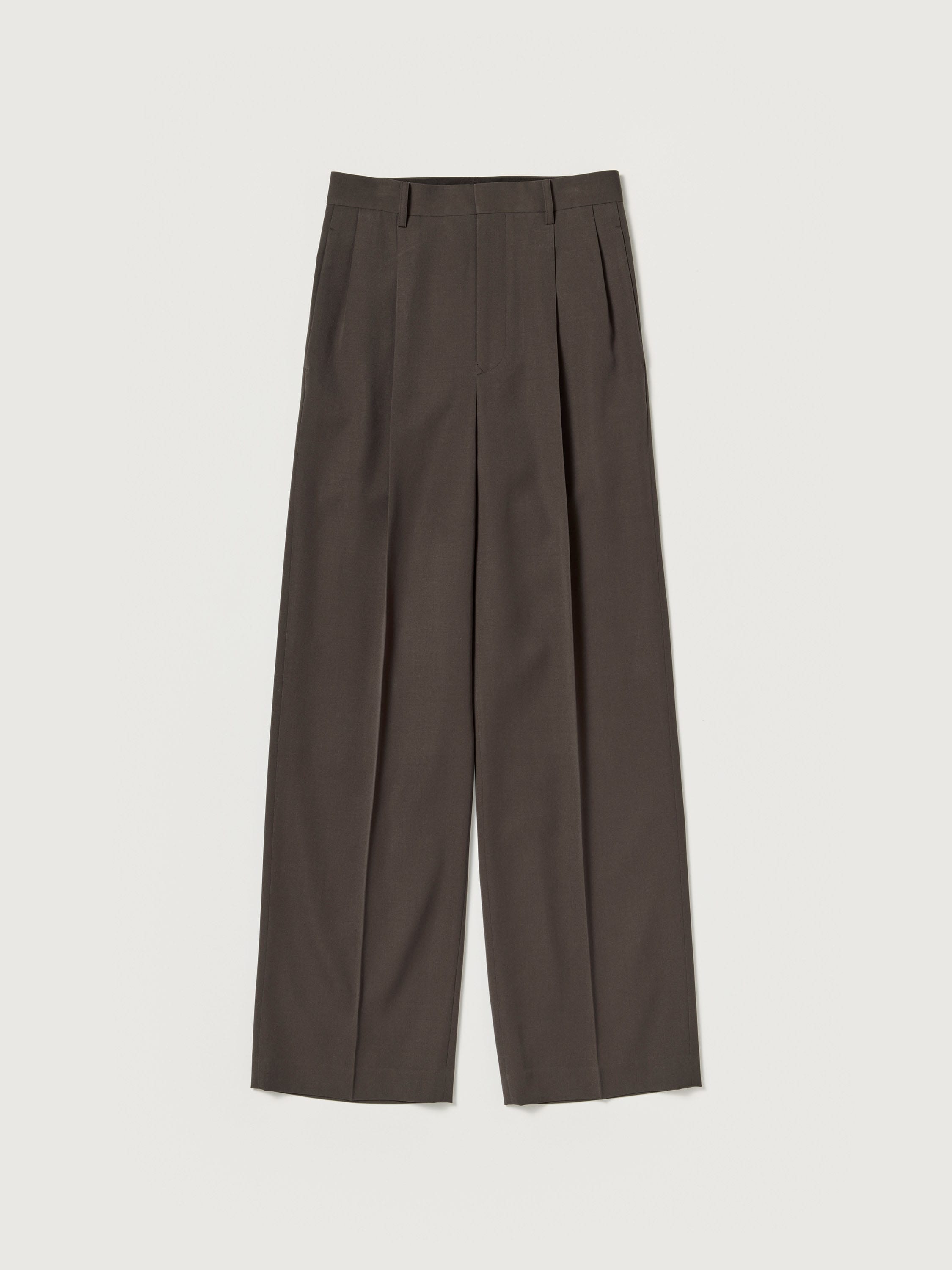 LIGHT WOOL MAX GABARDINE TWO-TUCK SLACKS - AURALEE Official Website