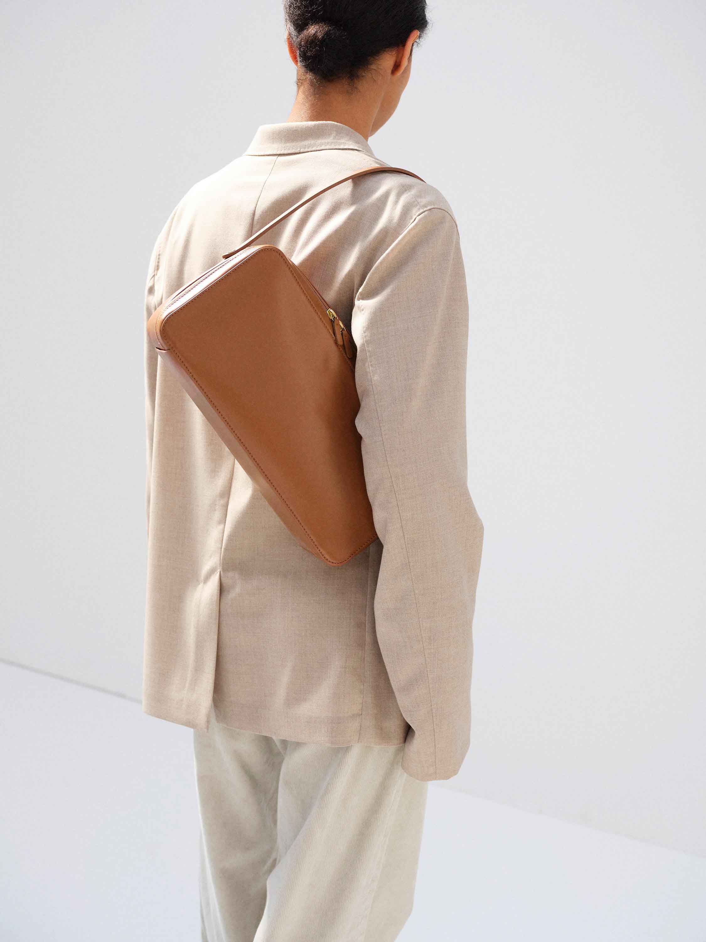 LEATHER SQUARE BAG MADE BY AETA 詳細画像 BROWN 2