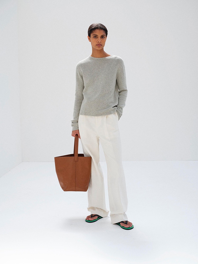 LEATHER TOTE BAG MADE BY AETA